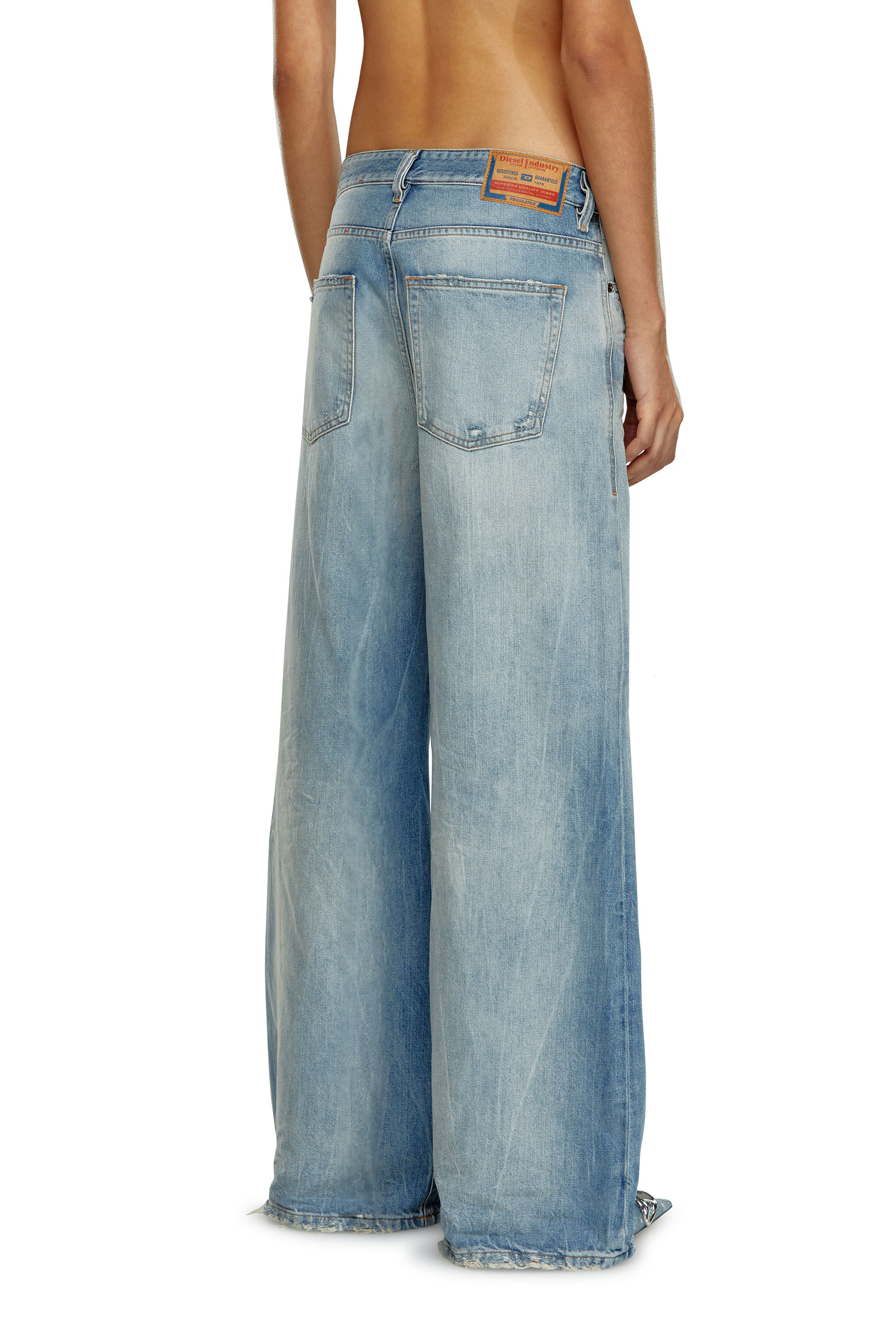 Diesel - Relaxed Jeans 1996 D-Sire 09H58 Femme, Bleu Clair - Image 4
