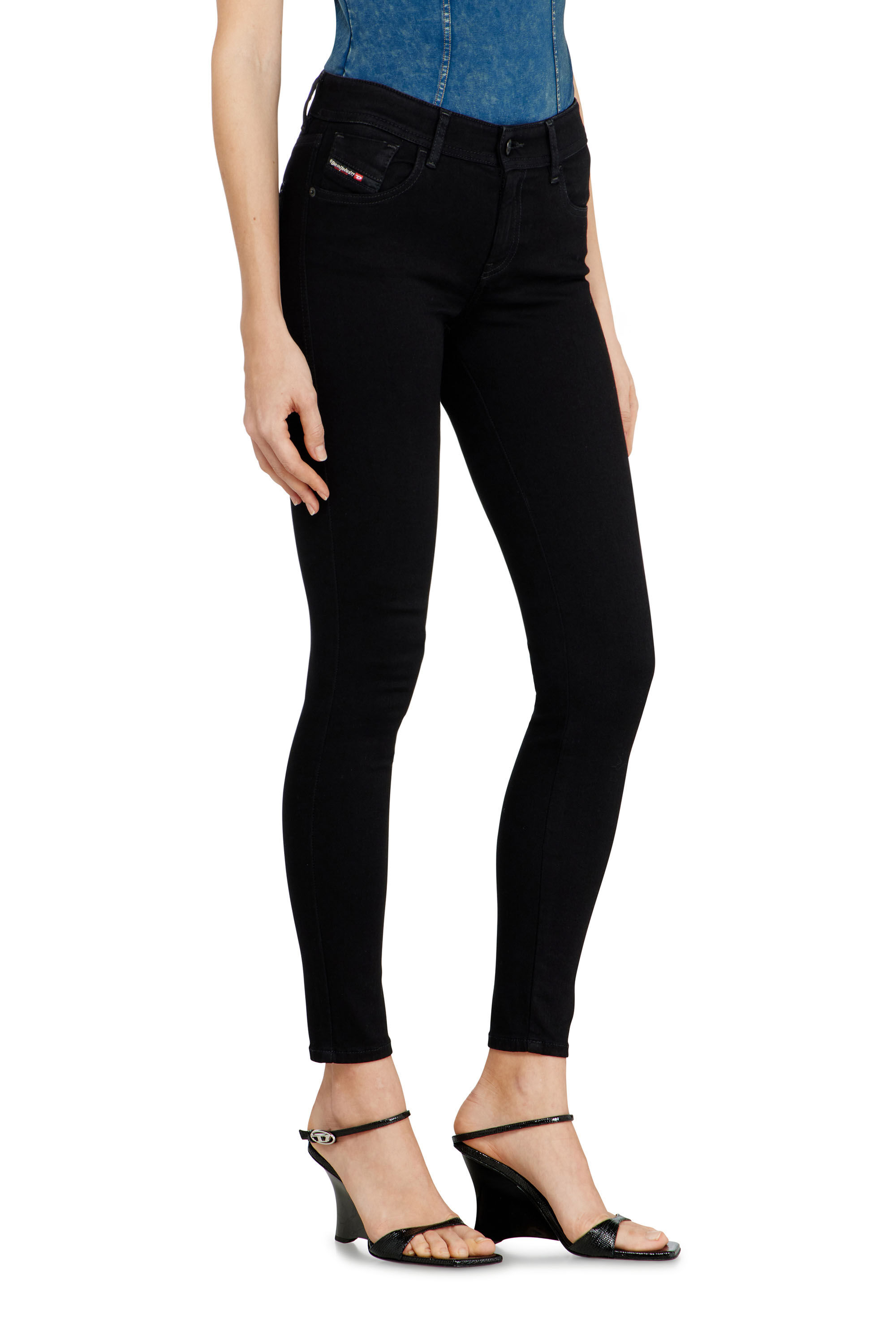 2017 SLANDY Woman: Super skinny Jeans regular waist | Black/Dark