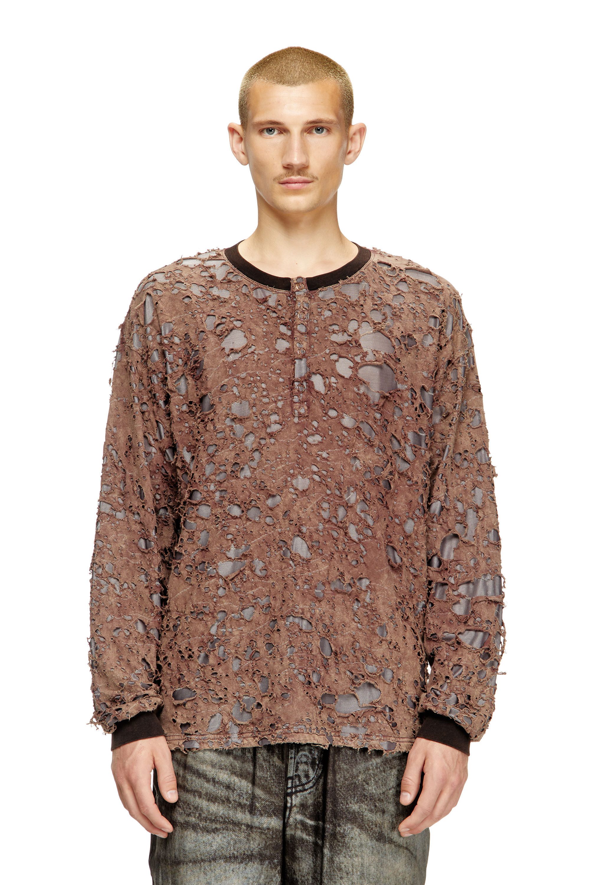 Diesel - T-OVERT, T-shirt à manches longues en jersey destroyed Homme in Marron - 3