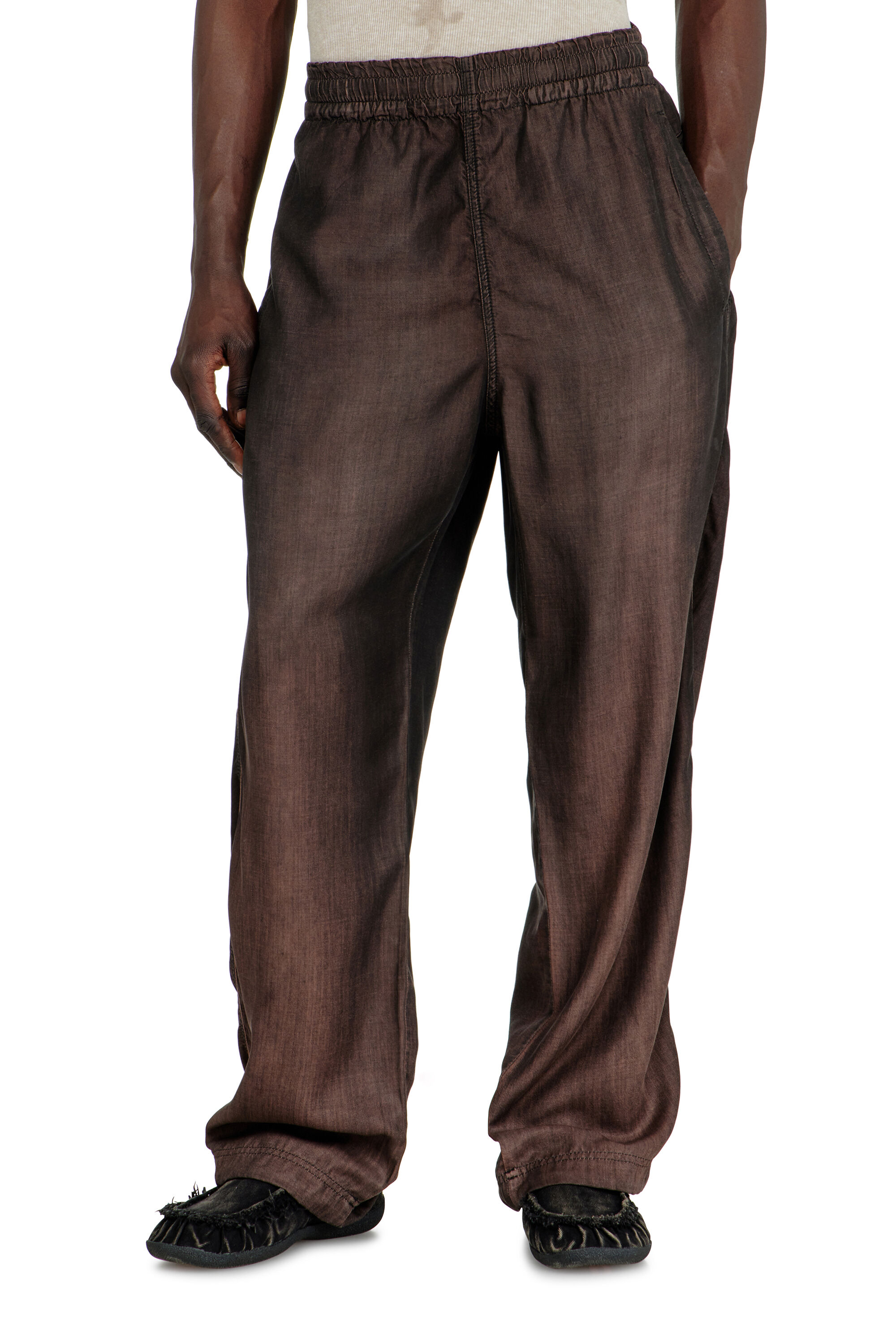 Diesel - Relaxed Jeans D-Roder 068YF Unisex, Caf&eacute; - 2