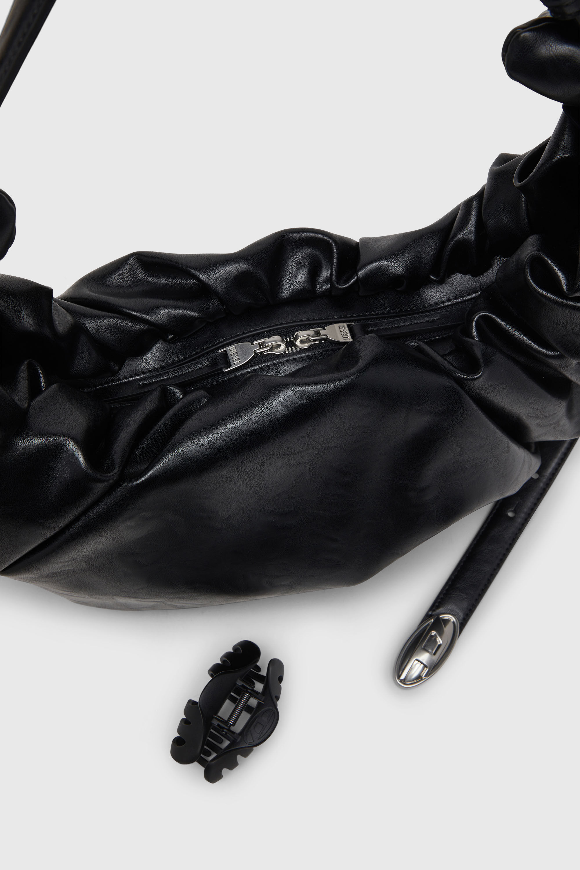 Women's Grab-D-Large scrunched hobo bag | Black | Diesel {{Country}}
