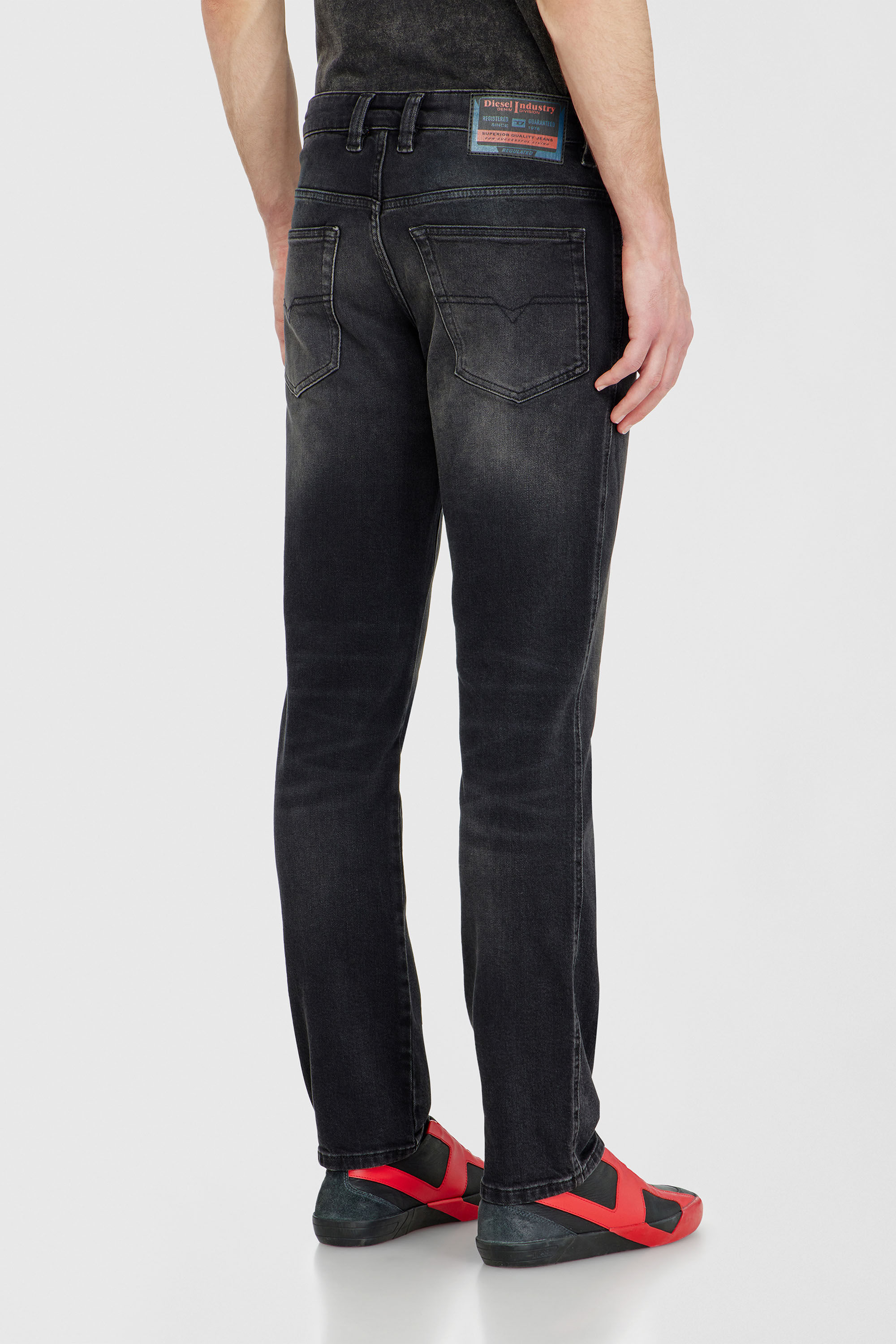 DIESEL skinny denim ダークウェア V系 平成 y2k Men's Slim Jeans | Regular Waist 1993 D-VylBlack/Dark grey | Diesel US