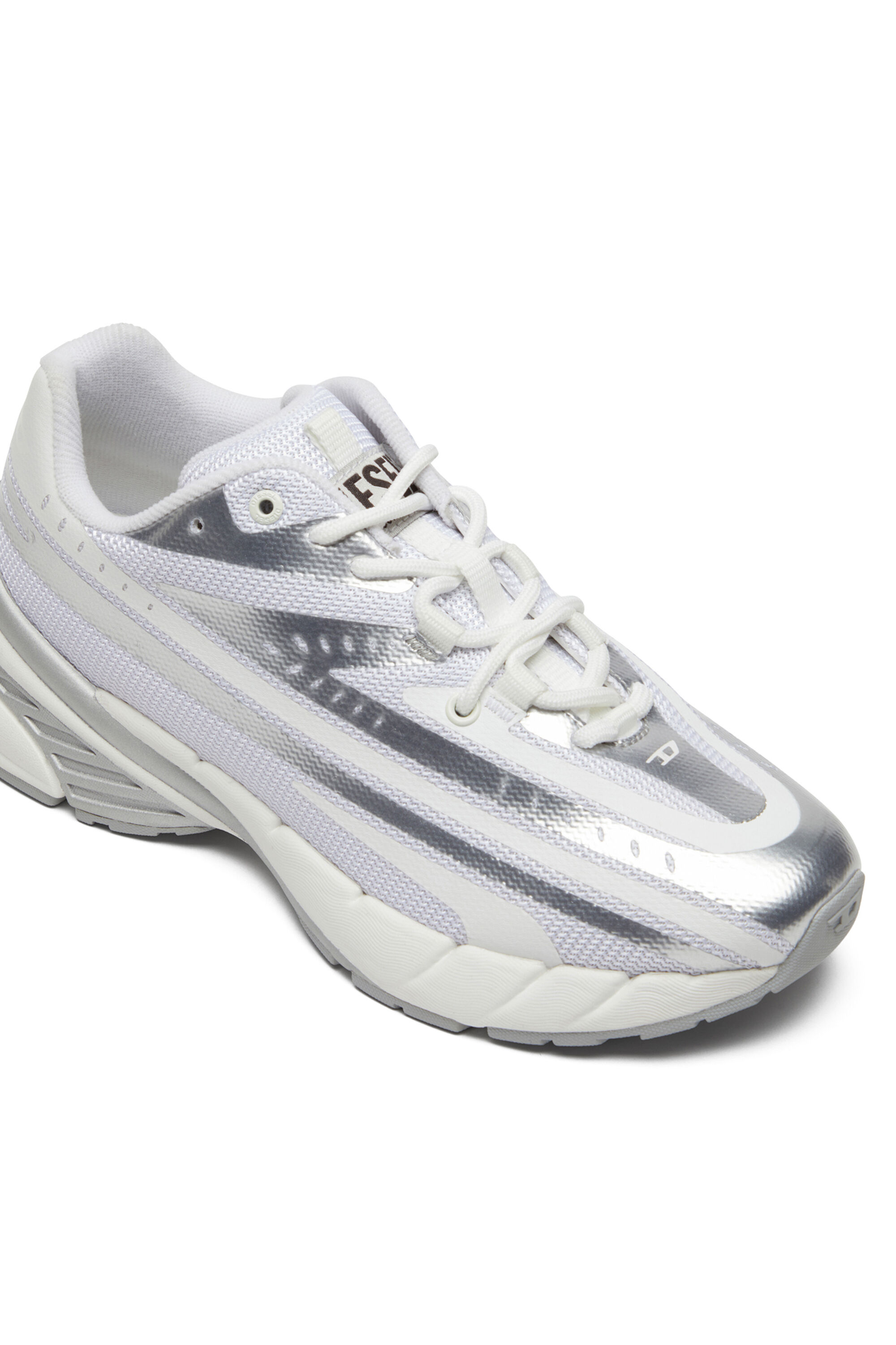 Diesel - D-AIRSPEED LOW W, Woman's D-Airspeed-Sneakers in coated metallic mesh in White - 6