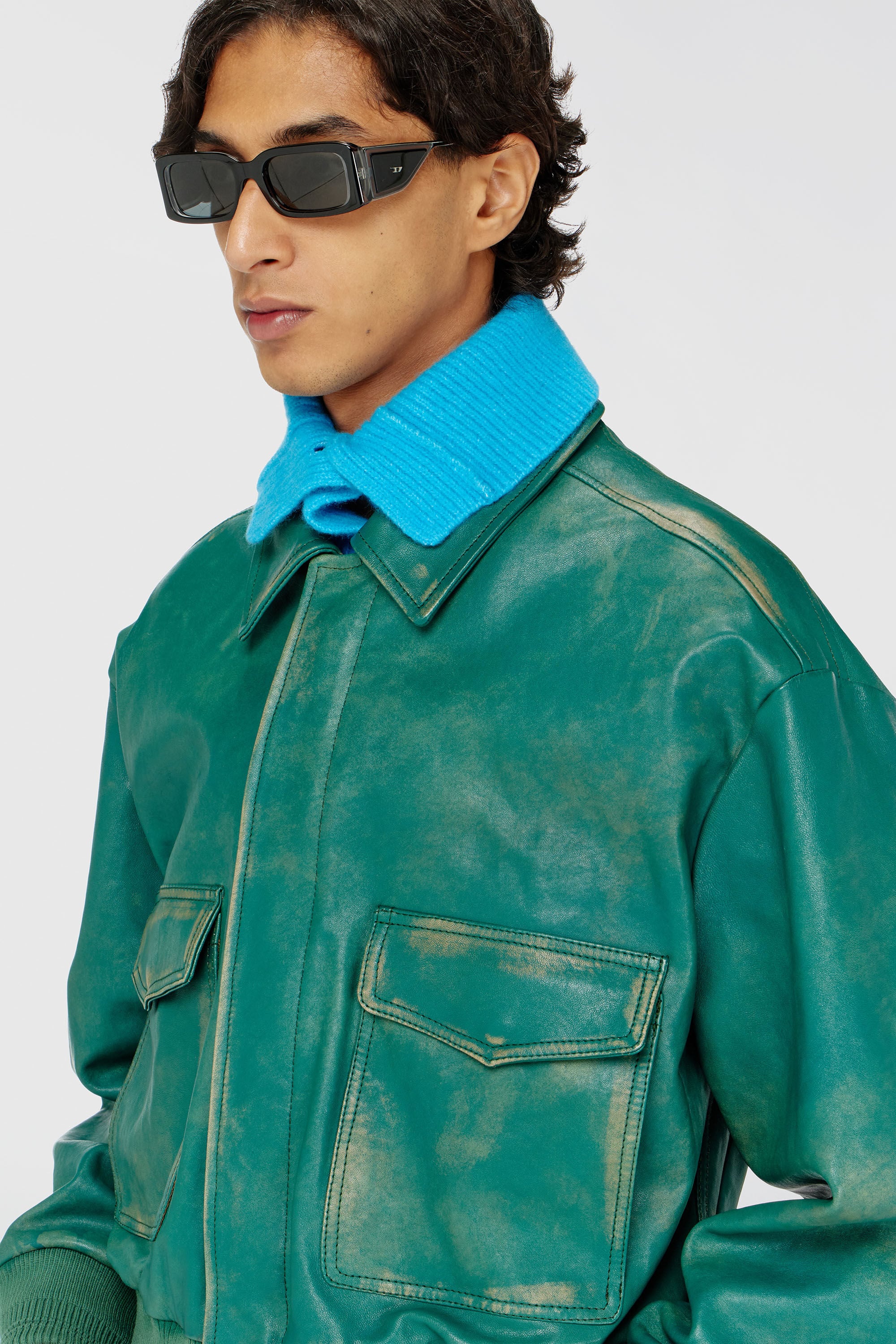 Diesel - L-UMAN, Man's Aviator jacket in treated leather in Dark Green - 4