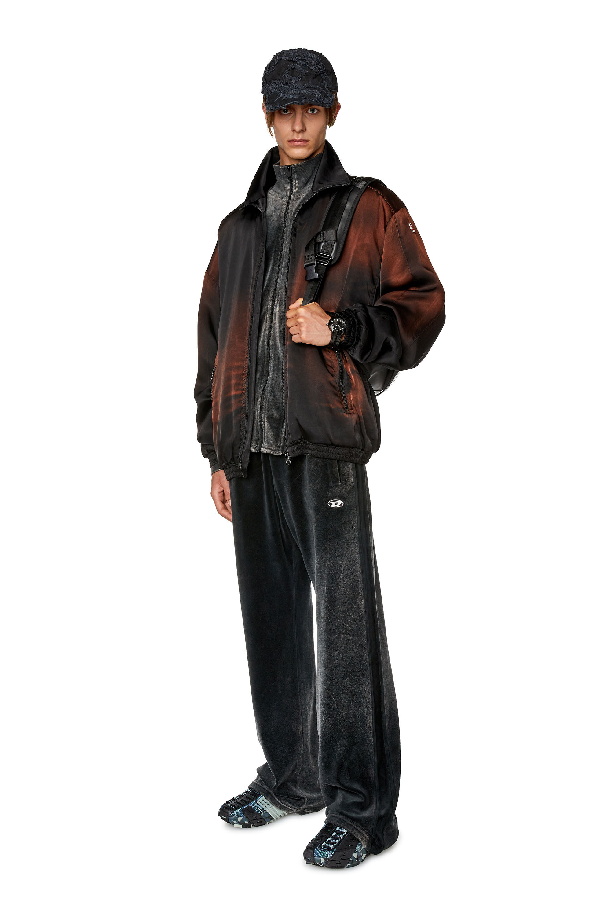 Diesel - P-ZAMPBAND, Pantalon de survêtement en chenille avec bandes latérales Homme in Noir - 1