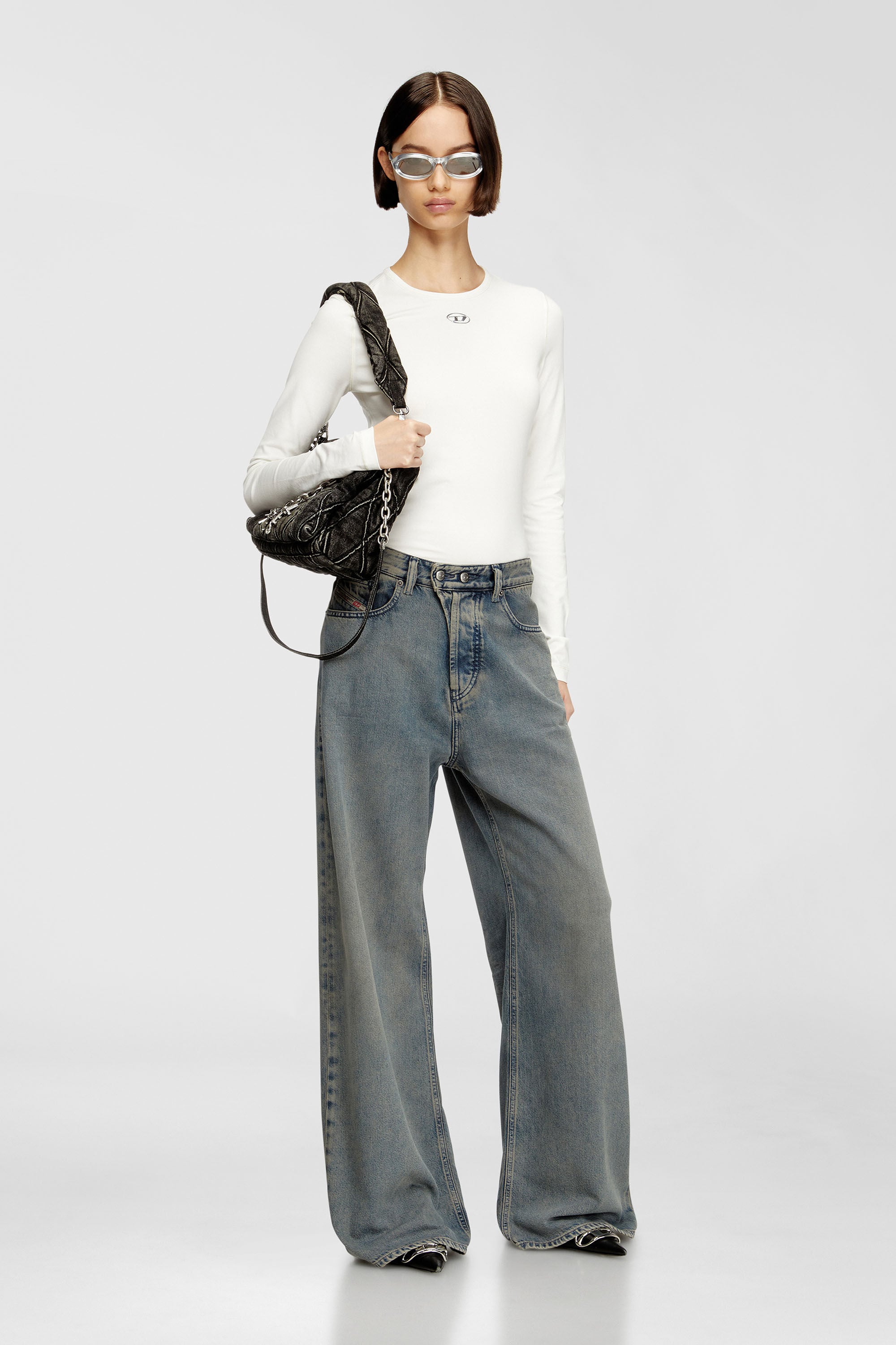 Diesel - Female's Relaxed Jeans 1996 D-Sire 09N24, Medium Blue - 1