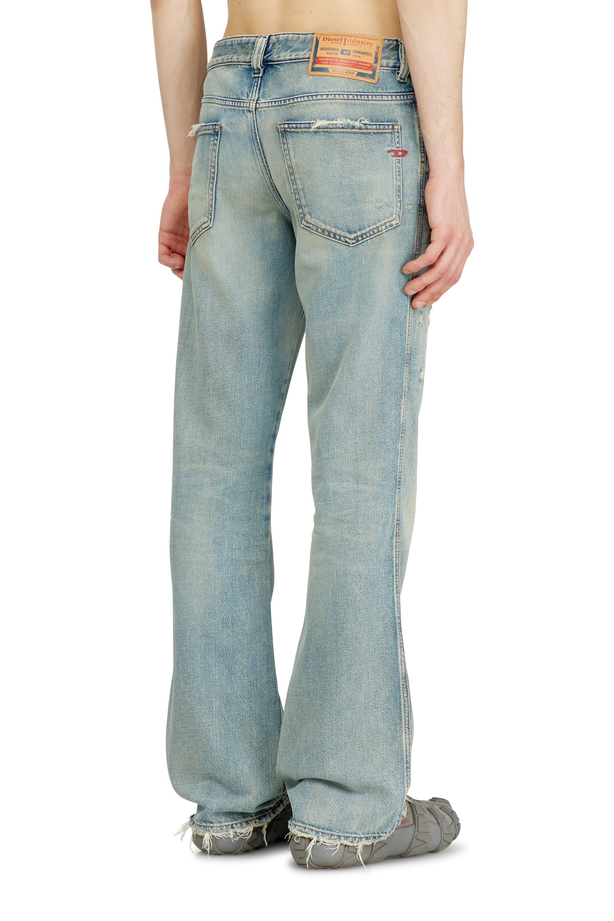 Men's Bootcut Jeans | Regular Waist 1998 D-BuckLight Blue | Diesel US