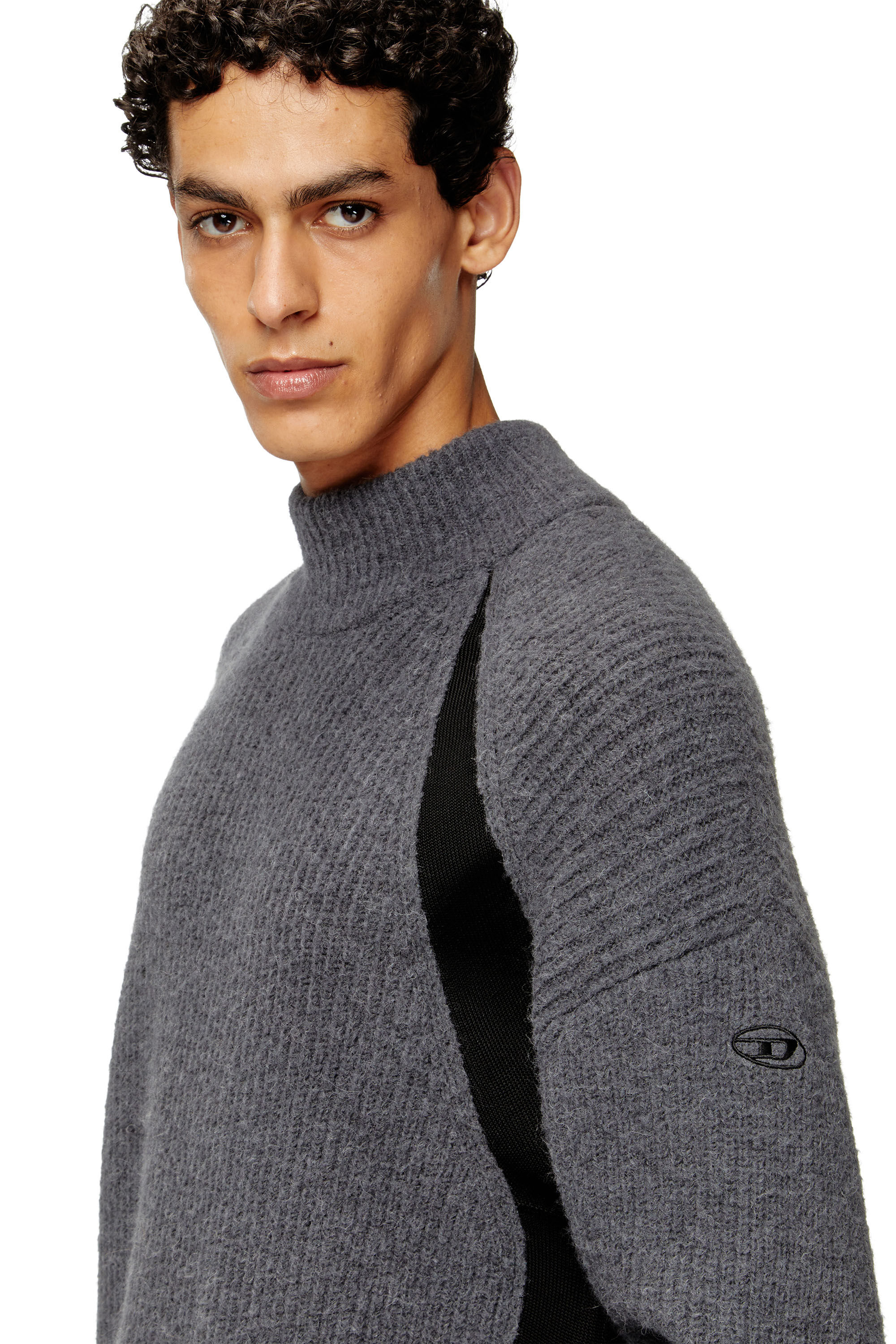 Diesel - K-LOLLO-TN, Pull en mélange d'alpaga avec inserts contrastants Homme in Gris - 5