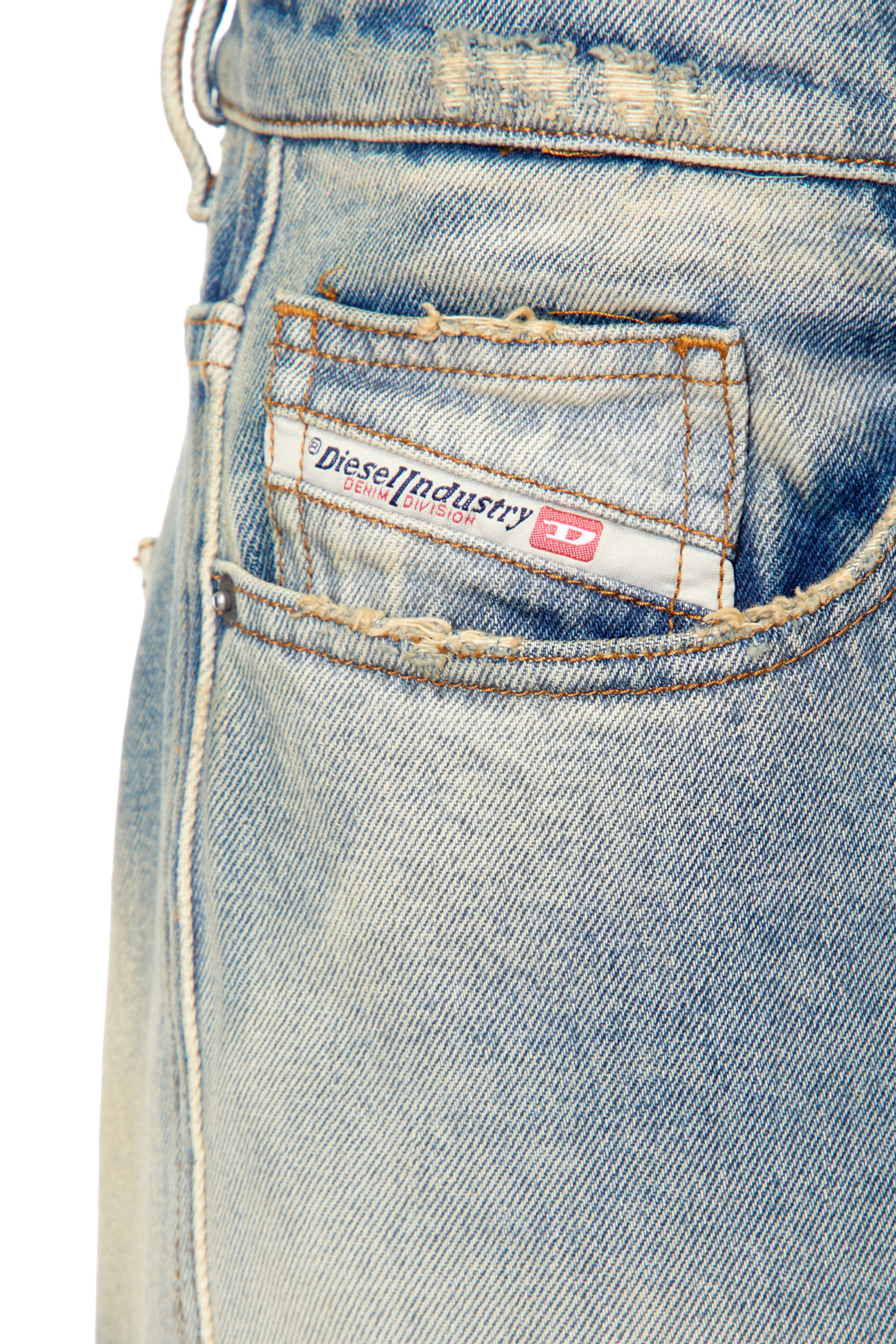 2020 D-Viker 0ENAV Man: Straight Medium blue Jeans | Diesel
