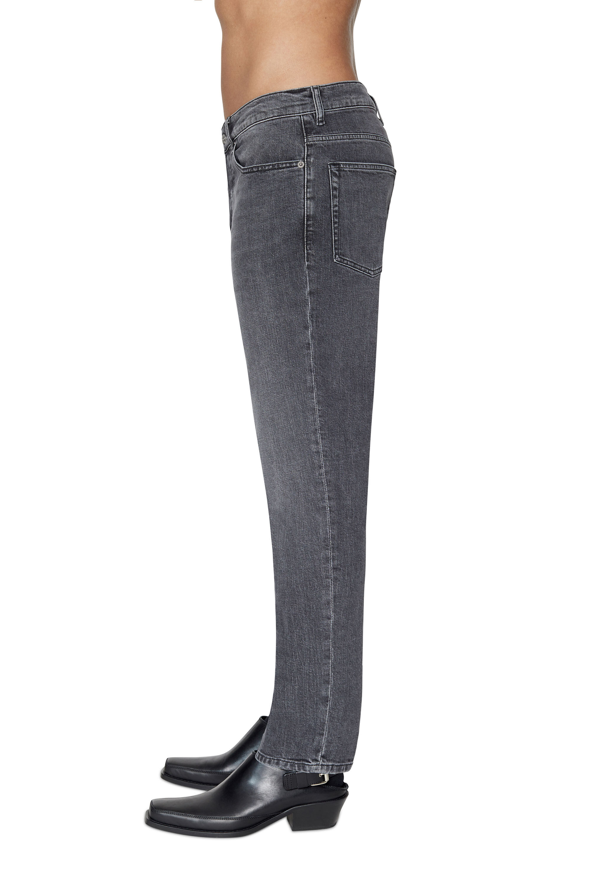 Diesel - Tapered Jeans 2005 D-Fining 09C47, Tapered Jeans - 2005 D-Fining Homme in Noir - 5