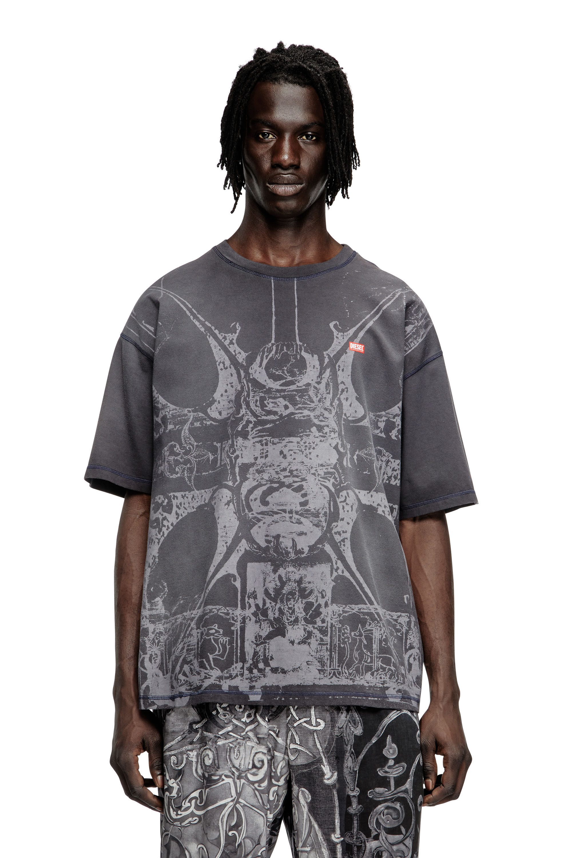 Diesel - T-BOXT-T13, Male's T-shirt with tonal medieval print in Black - 3