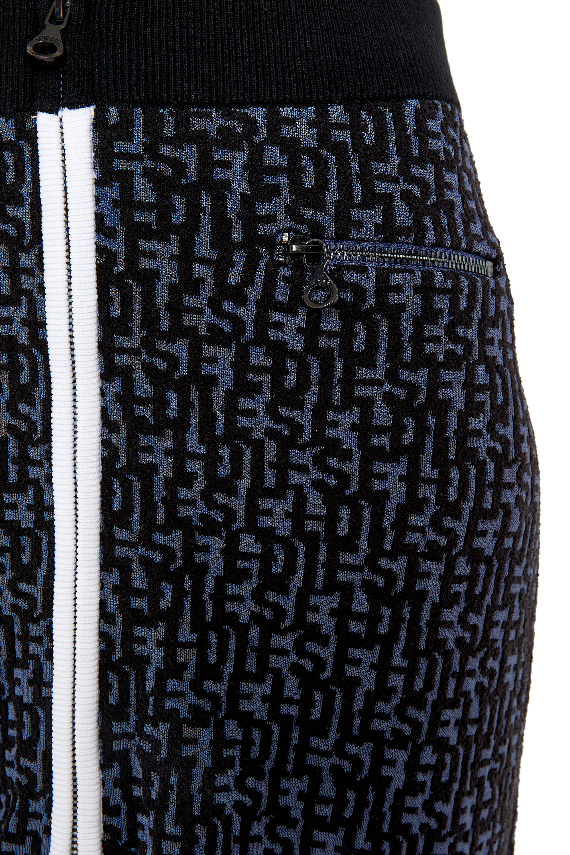 Diesel - M-ATHILDETTE, Woman's Short skirt with boucl&eacute;-knit monogram in Blue/Black - 5