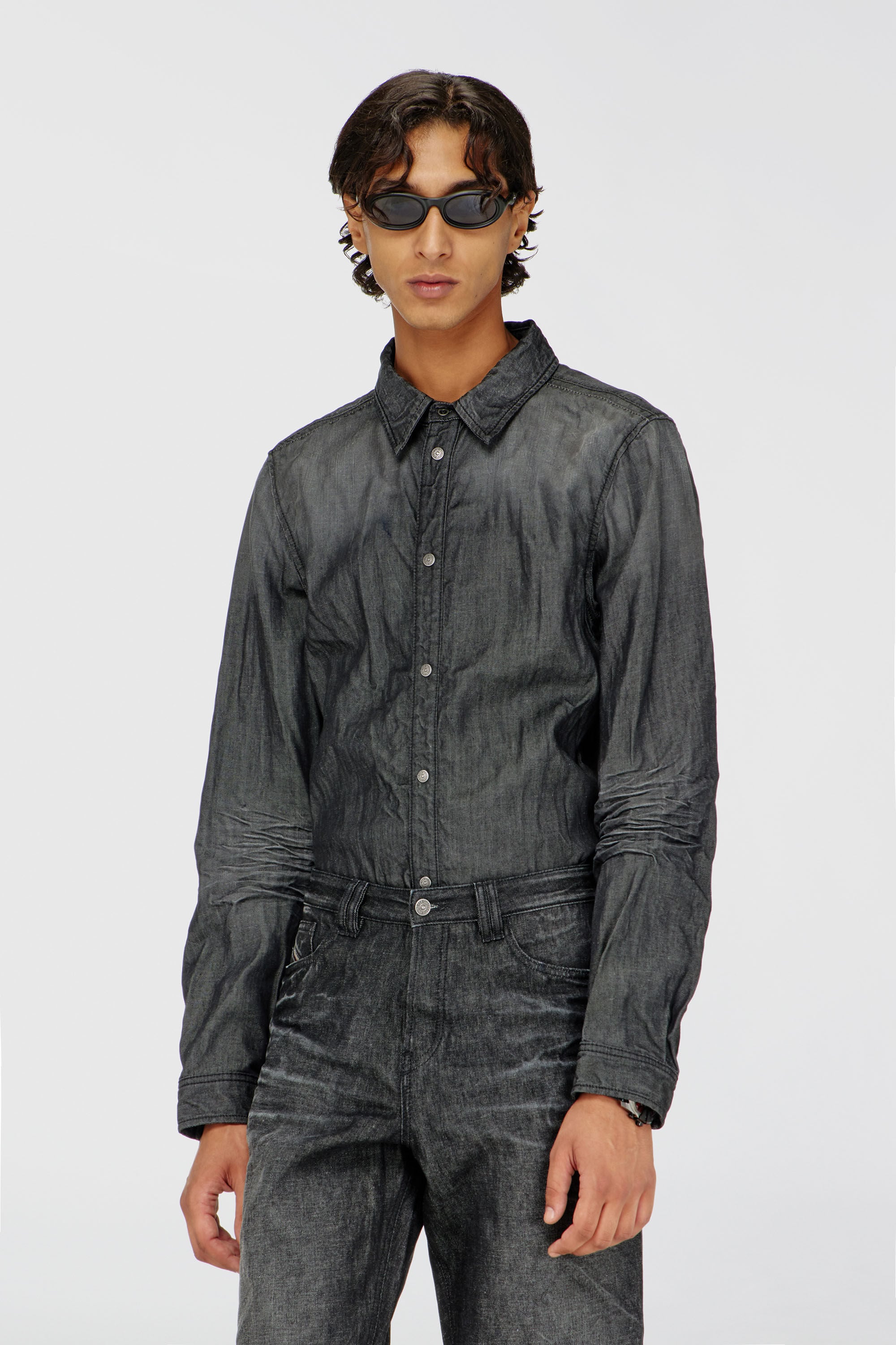Diesel - D-SYNAR-FSJ2, Male's Shirt in creased denim in Dark Grey - 3