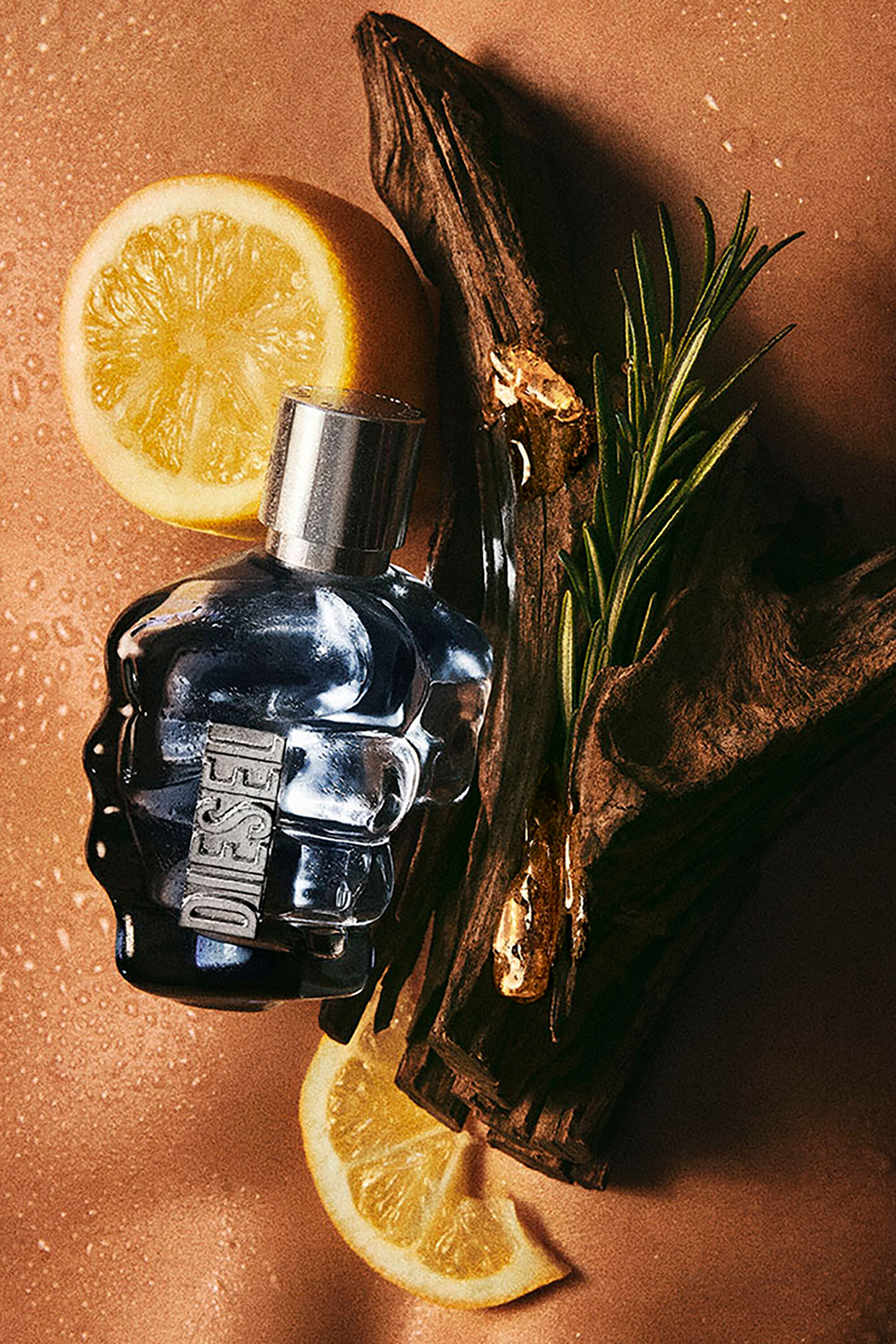 Diesel - ONLY THE BRAVE 75ML , Male's Only The Brave 75ml, 2.5 FL.OZ., Eau de Toilette in White - 2