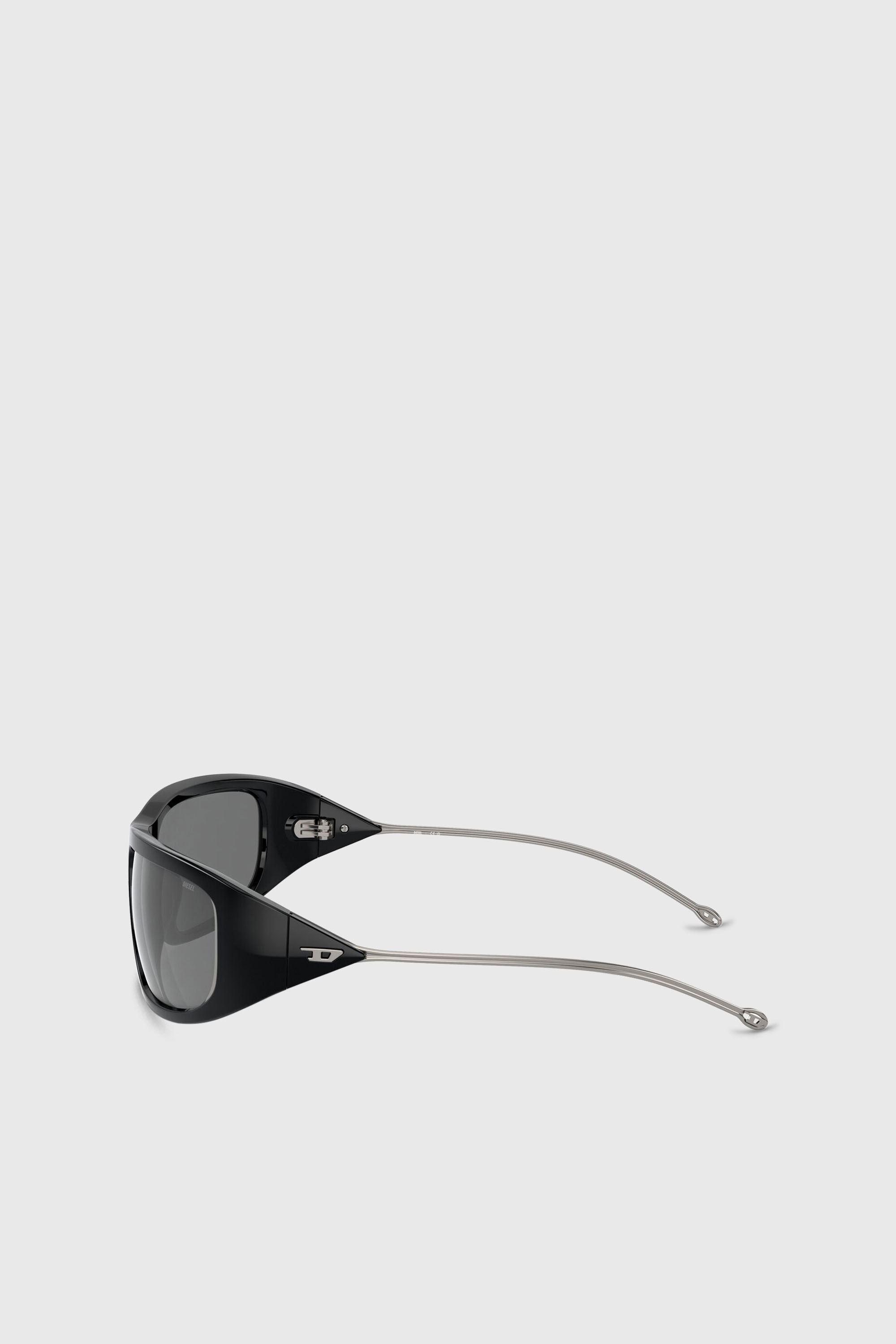 Women's Wraparound style sunglasses | Black | Diesel {{Country}}