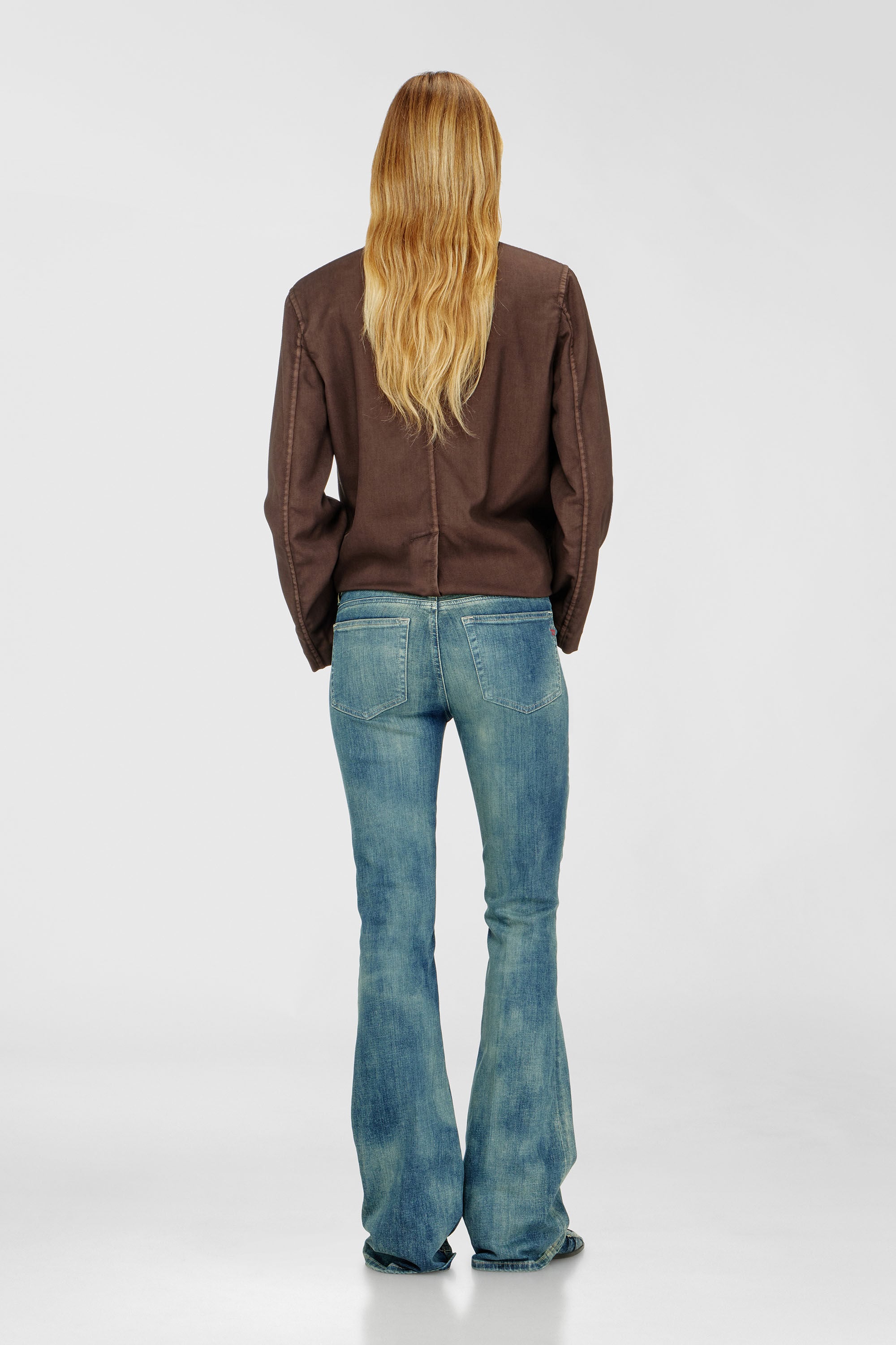 Diesel - Bootcut Jeans 1969 D-Ebbey 09P41 Femme, Bleu moyen - Image 3