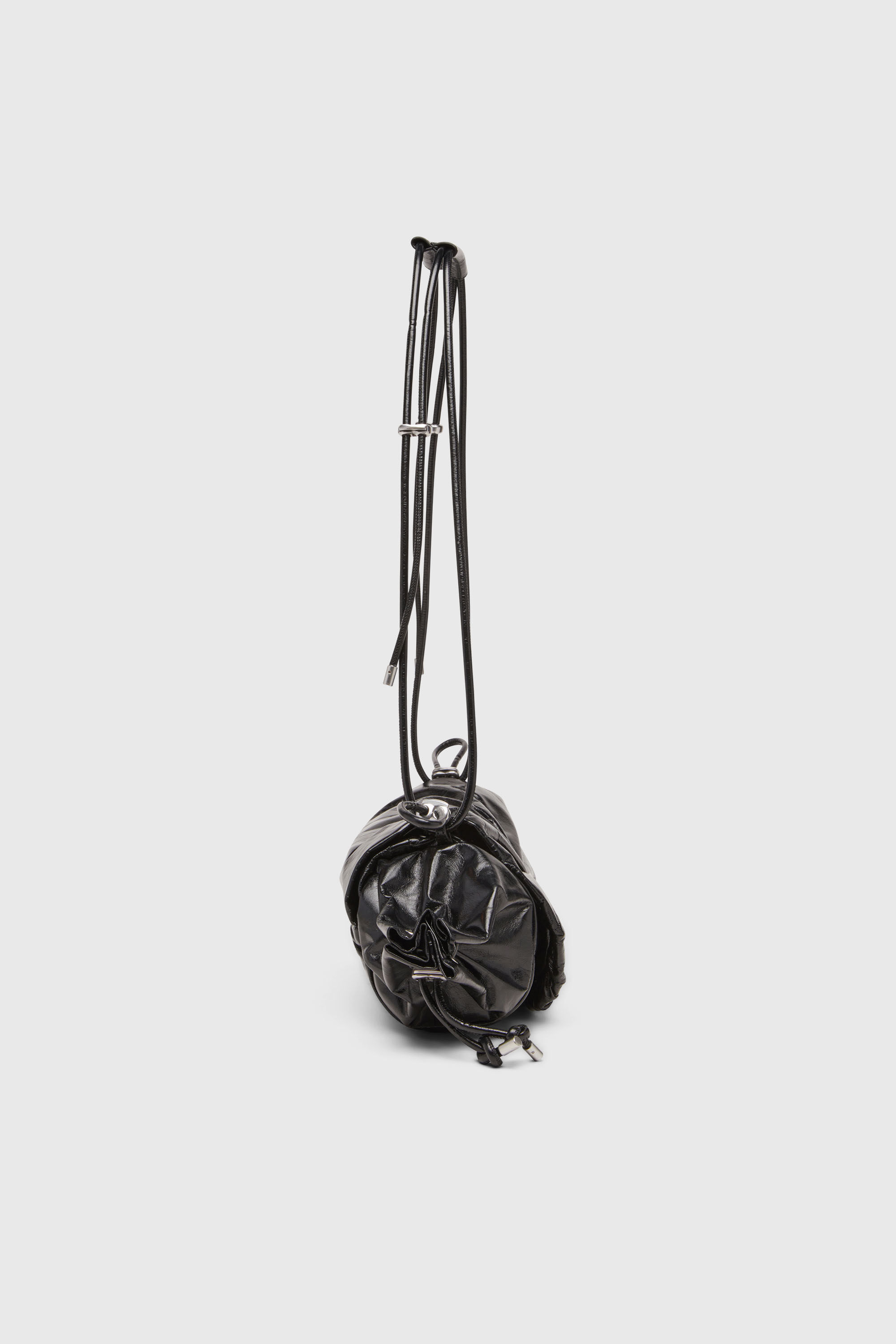 Women's Scrunch-D-Shoulder bag in scrunched shiny leather | Black