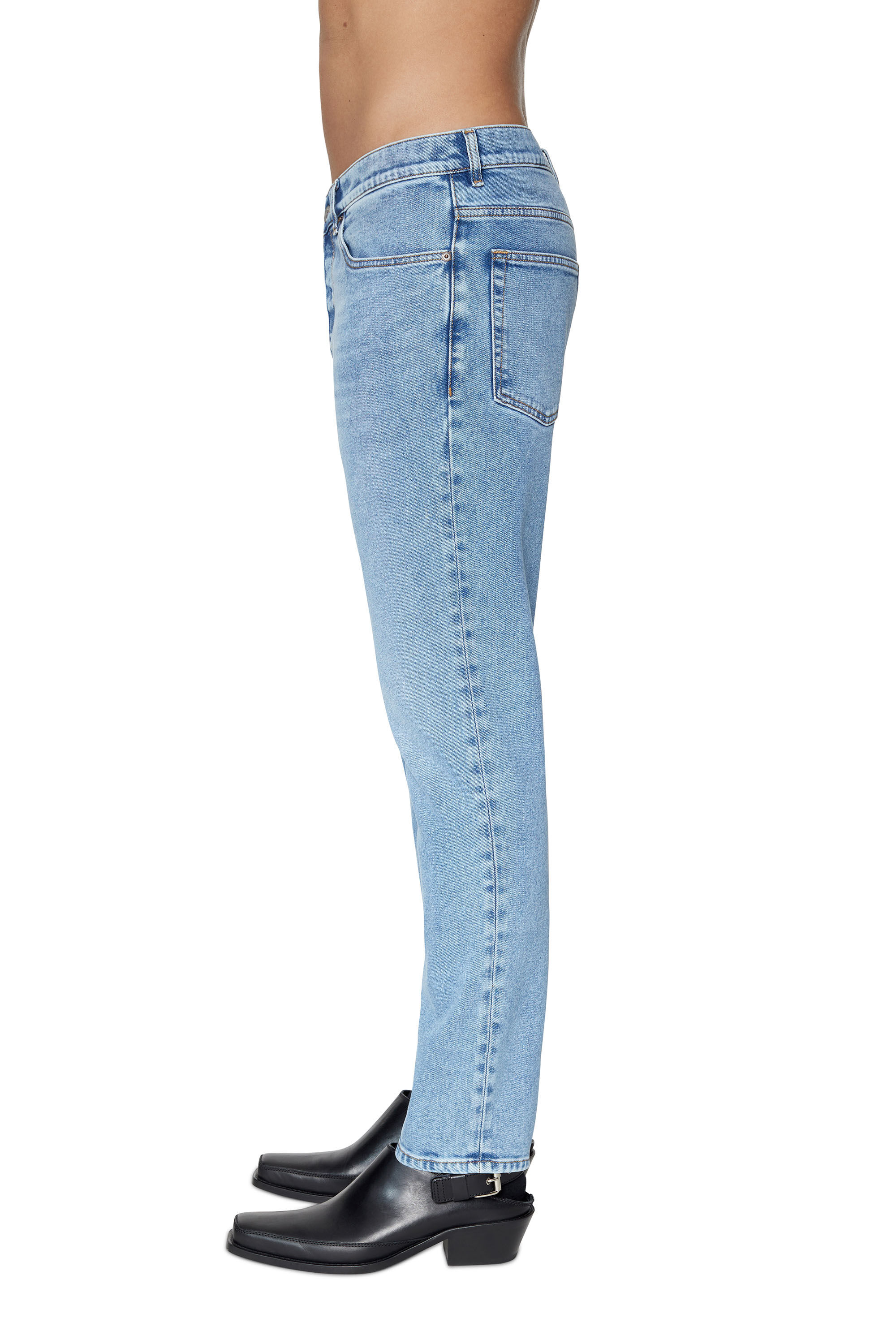 Diesel - Male's Tapered Jeans 2005 D-Fining 09B92, Light Blue - 5