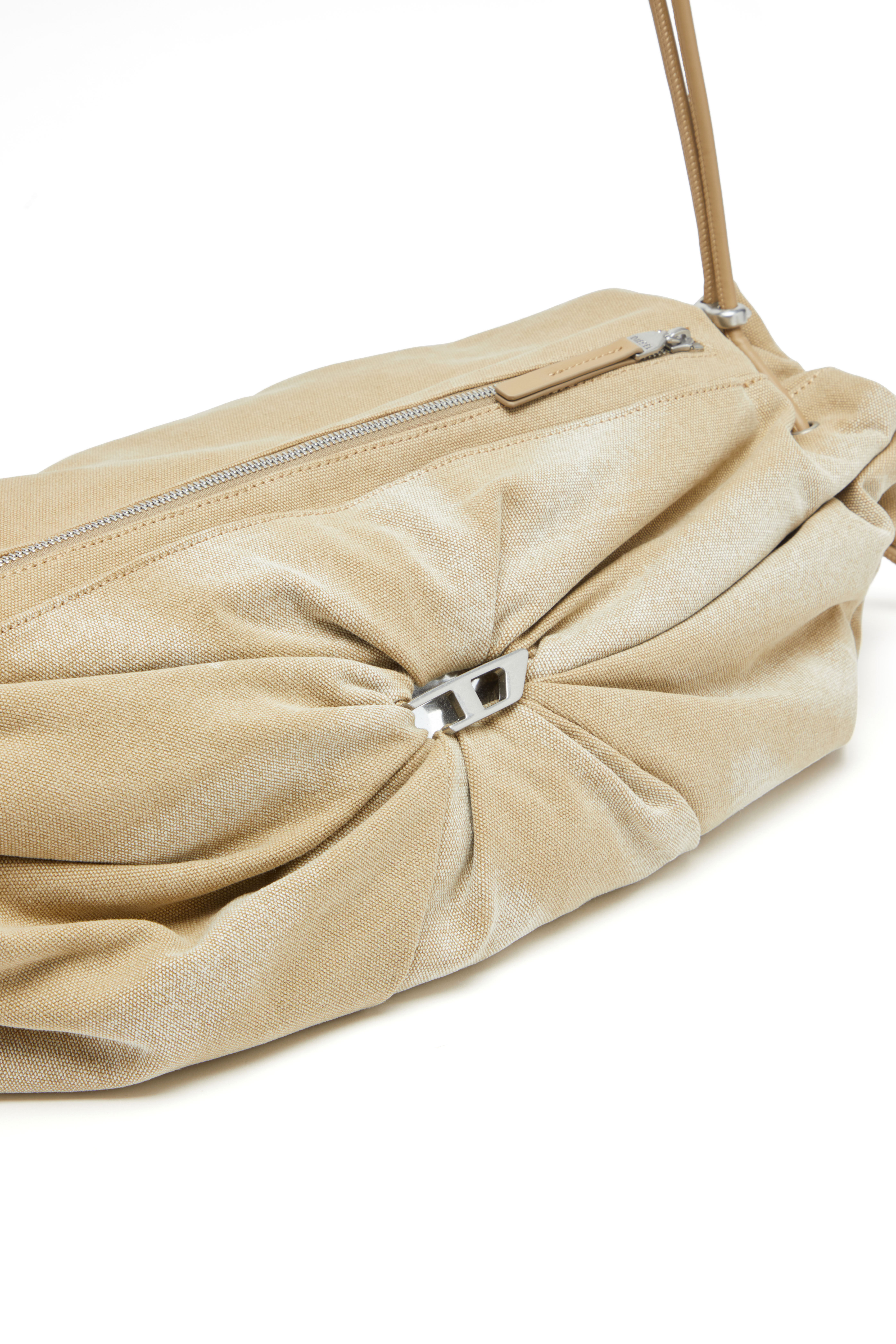 Women's Scrunch-D L-Scrunched duffle bag in treated canvas | Beige