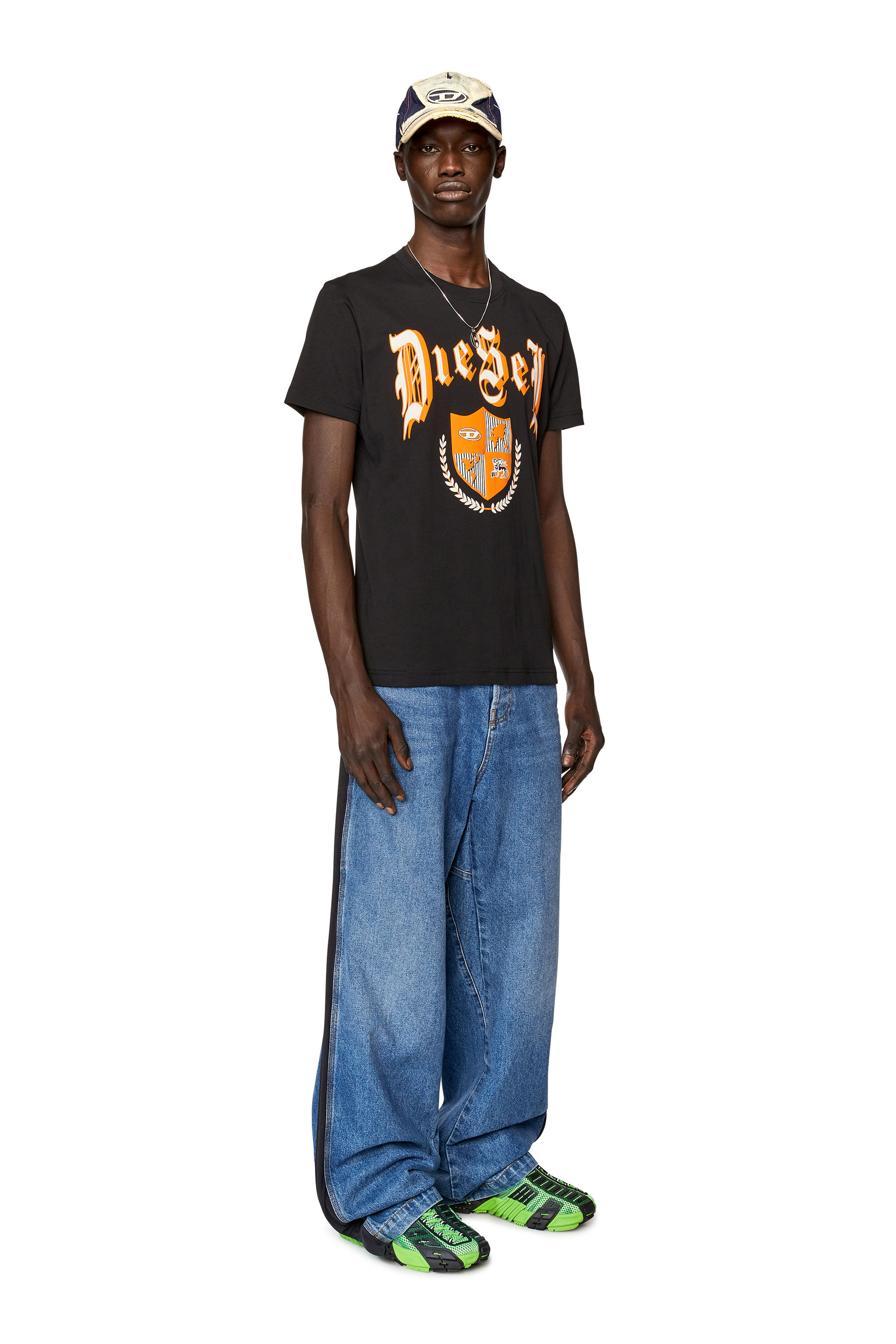 Men's T-shirt with Diesel shield print | Black | Diesel