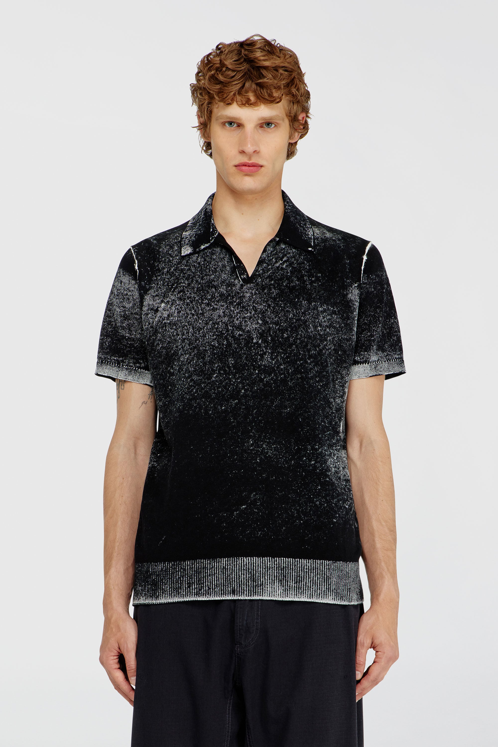 Diesel - K-LAWRIE, Male's Knit polo shirt with faded reverse print in Black - 3