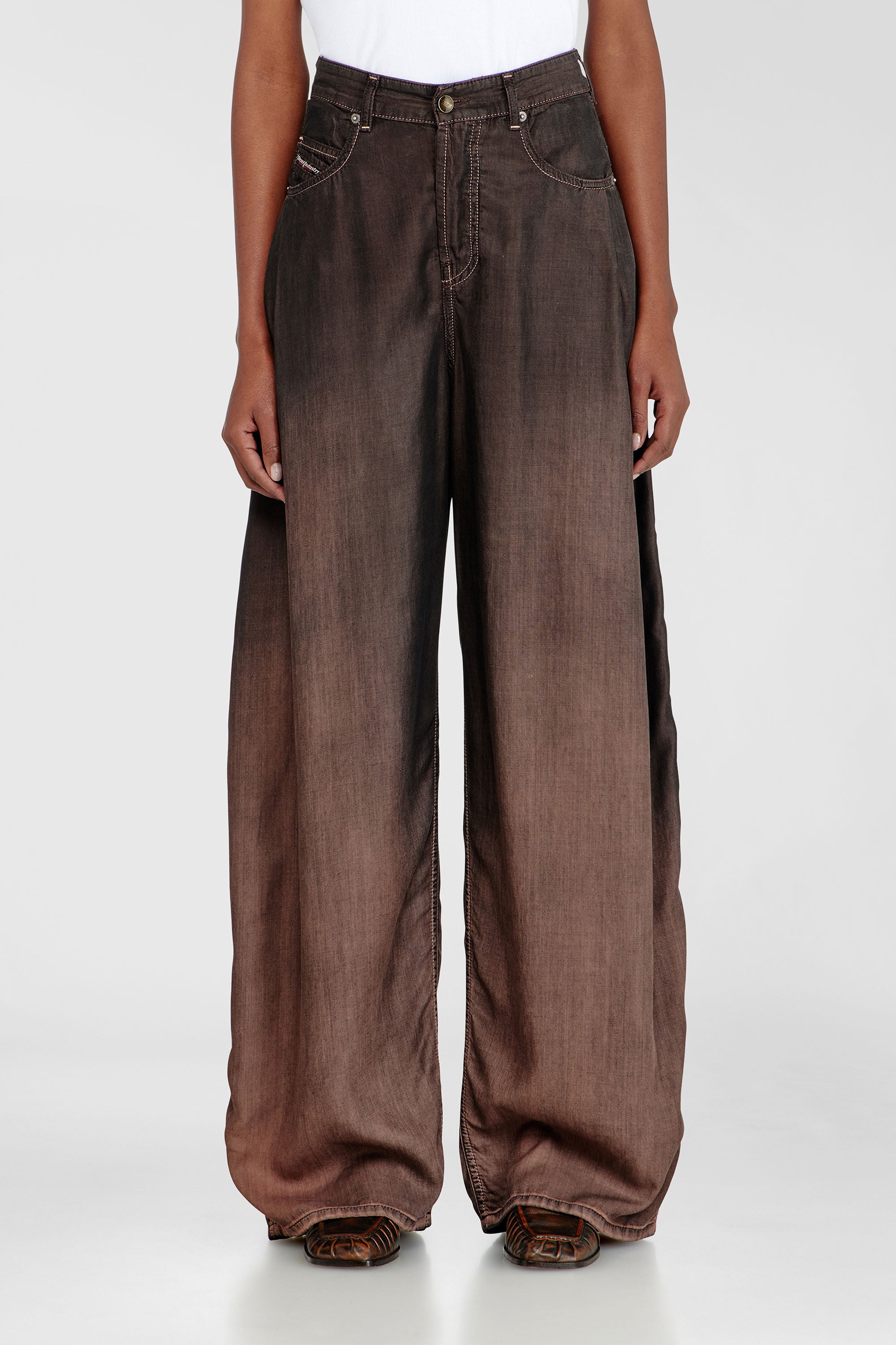 Diesel - Female's Relaxed Jeans 1987 D-Khelz 068YF, Brown - 4