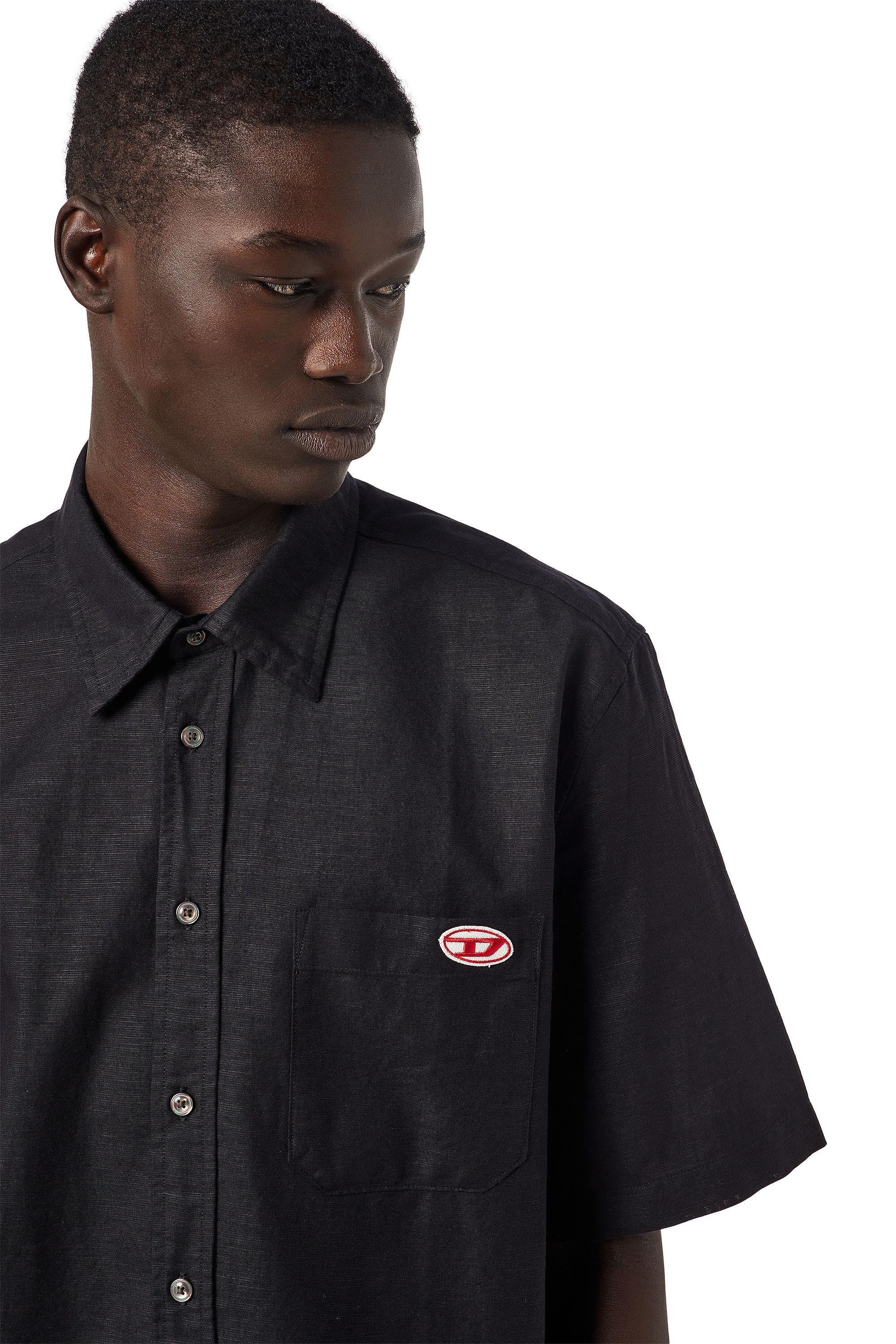 Diesel - S-UMBE-SSL, Male's Short-sleeve shirt in cotton and hemp in Black - 4