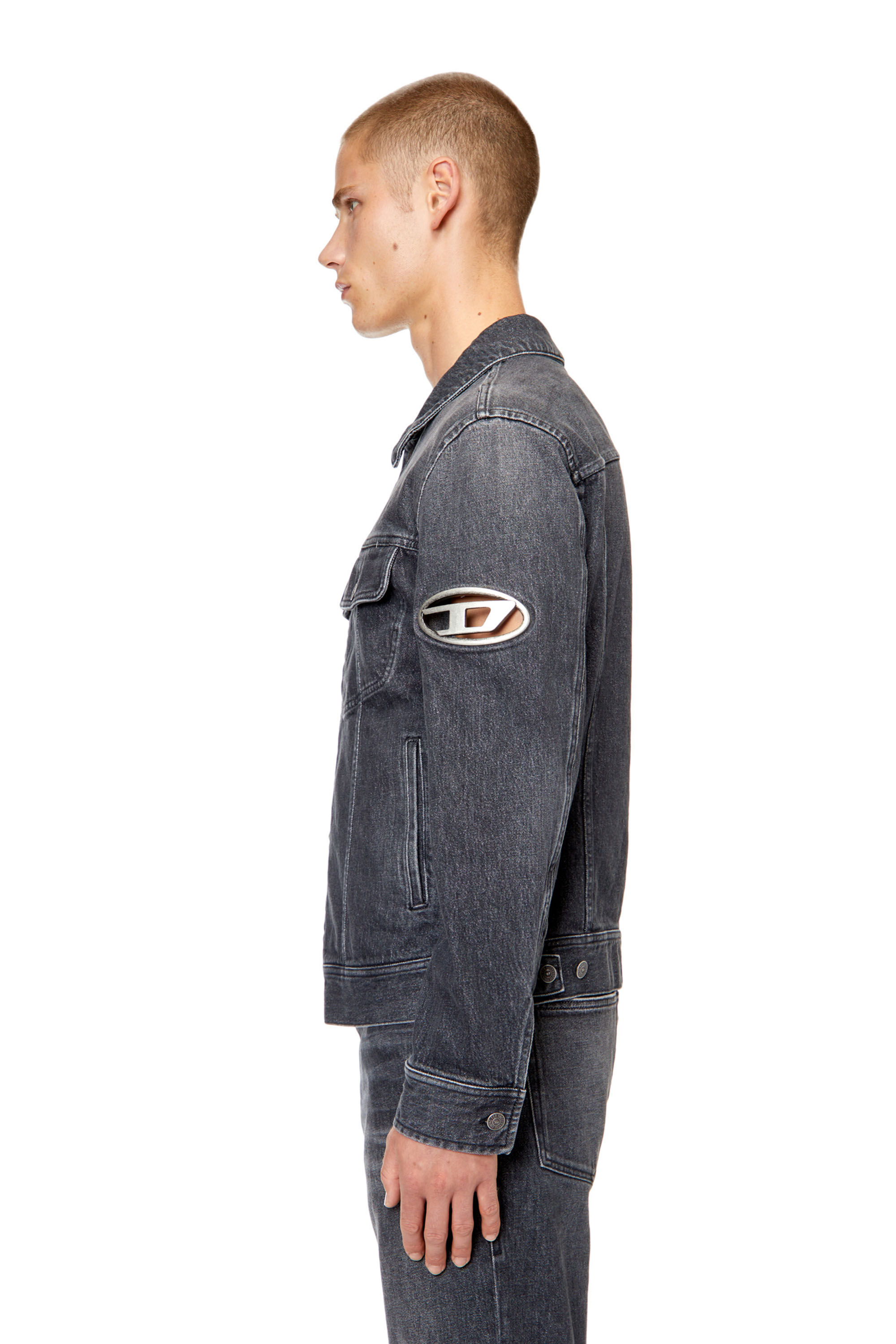 Diesel - D-BARCY-FSC, Male's Regular-fit trucker jacket with plaque in Black - 6