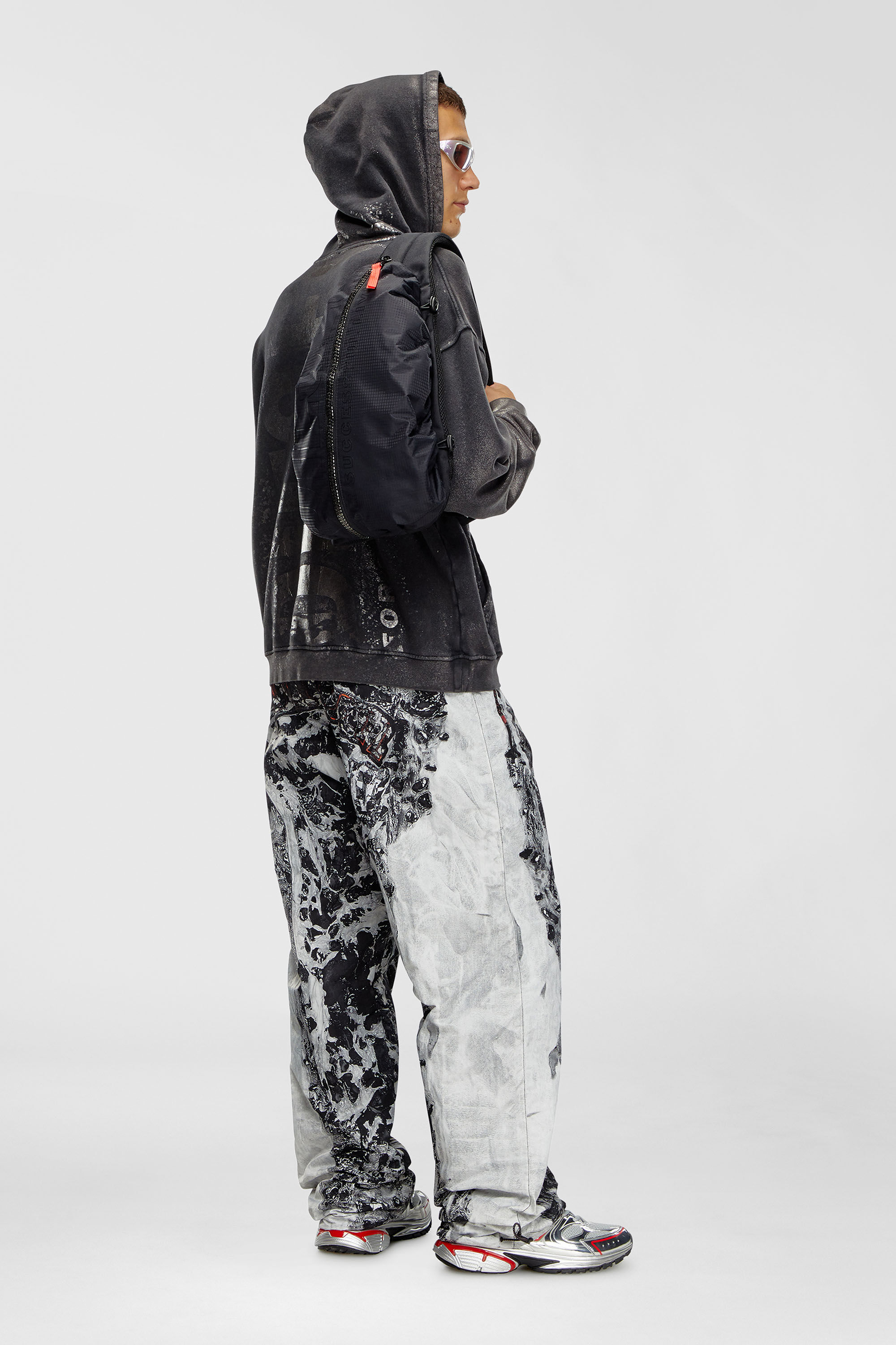 Men's Zip-D-Sling backpack in check-jacquard shell | Black | Diesel US