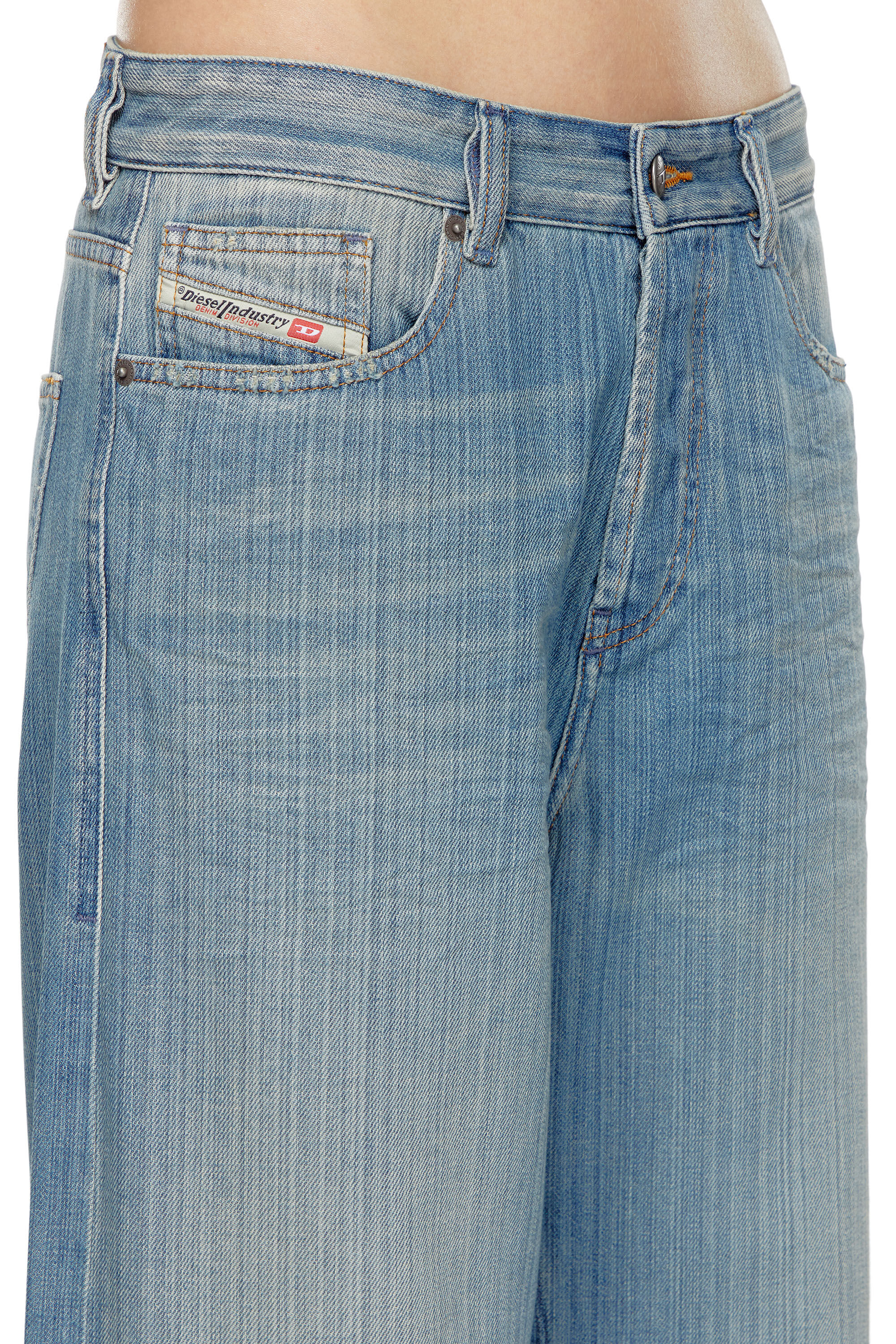 Diesel - Relaxed Jeans 1996 D-Sire 09J87 Femme, Bleu moyen - Image 5