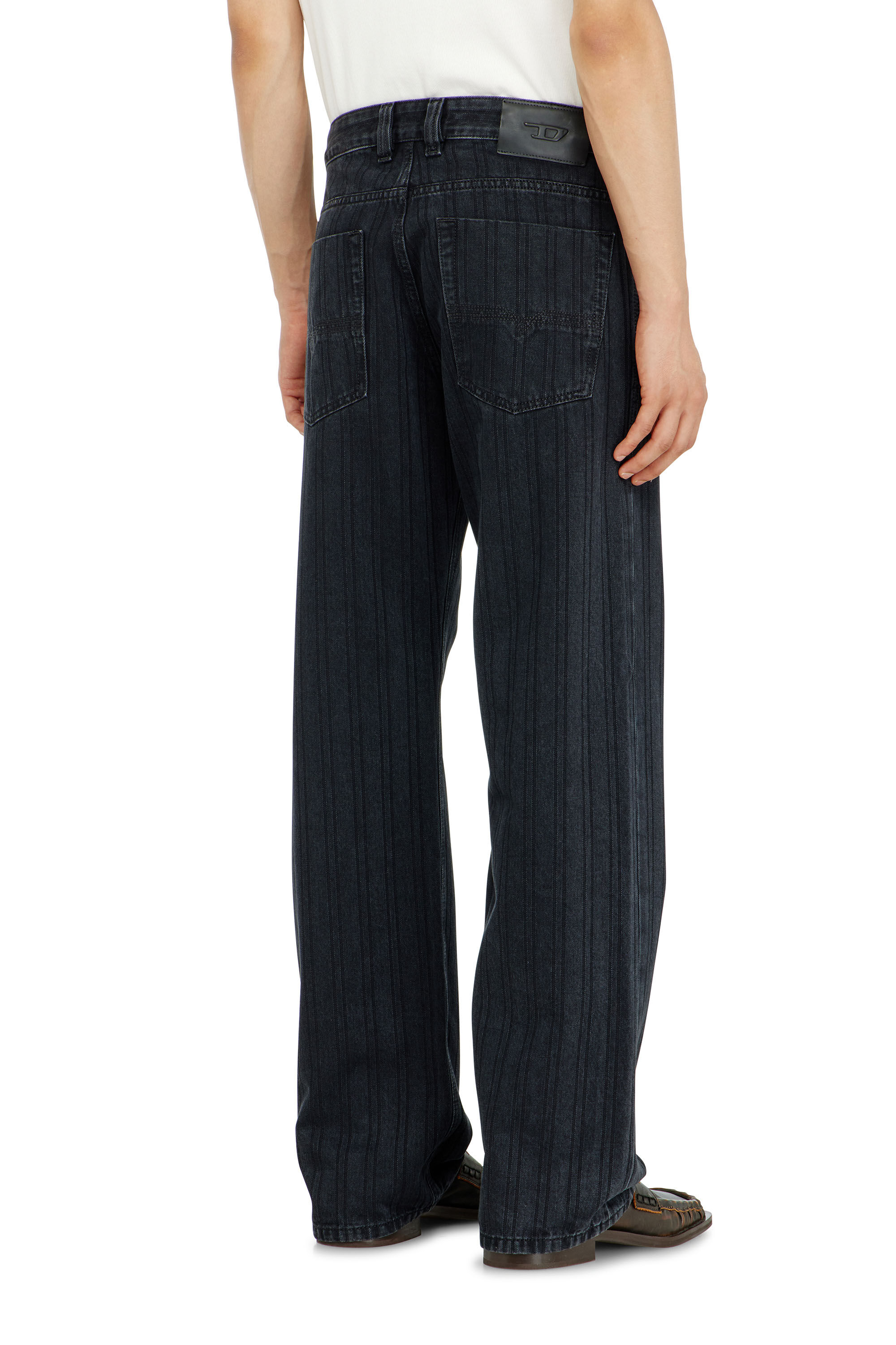 Diesel - Relaxed Jeans 1980 D-Eeper 09Q12 Hombre, Negro/Gris oscuro - 5
