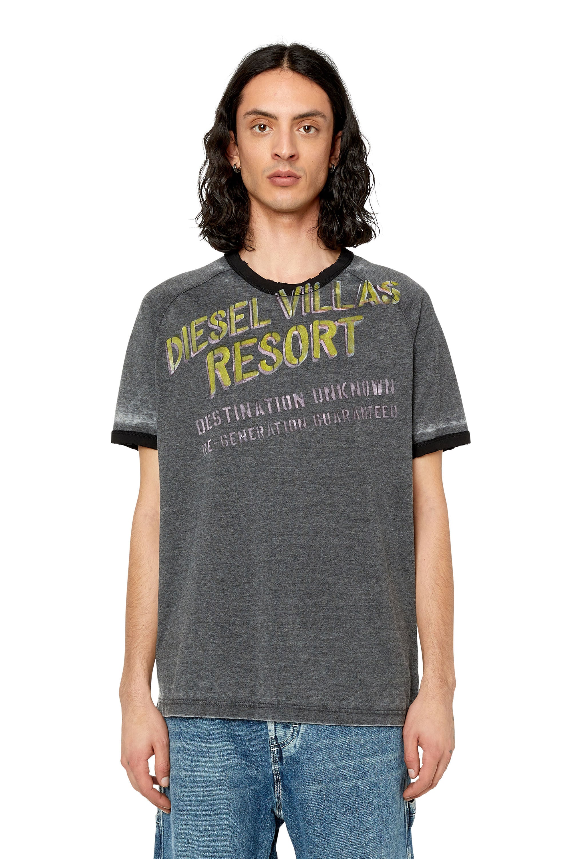 T-DIELAN Man: T-shirt with hand-stencilled print | Diesel