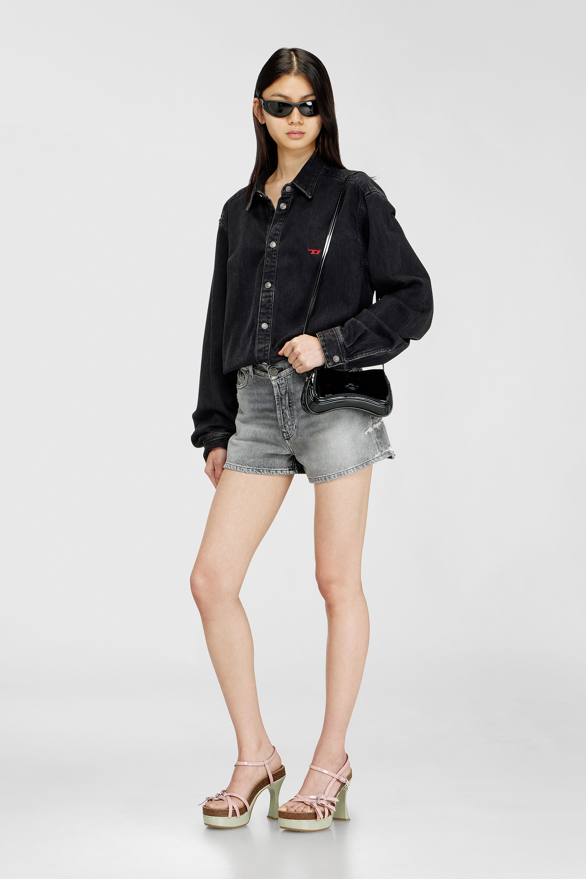 Women's Play-Small crossbody bag glossy | Black | Diesel {{Country}}