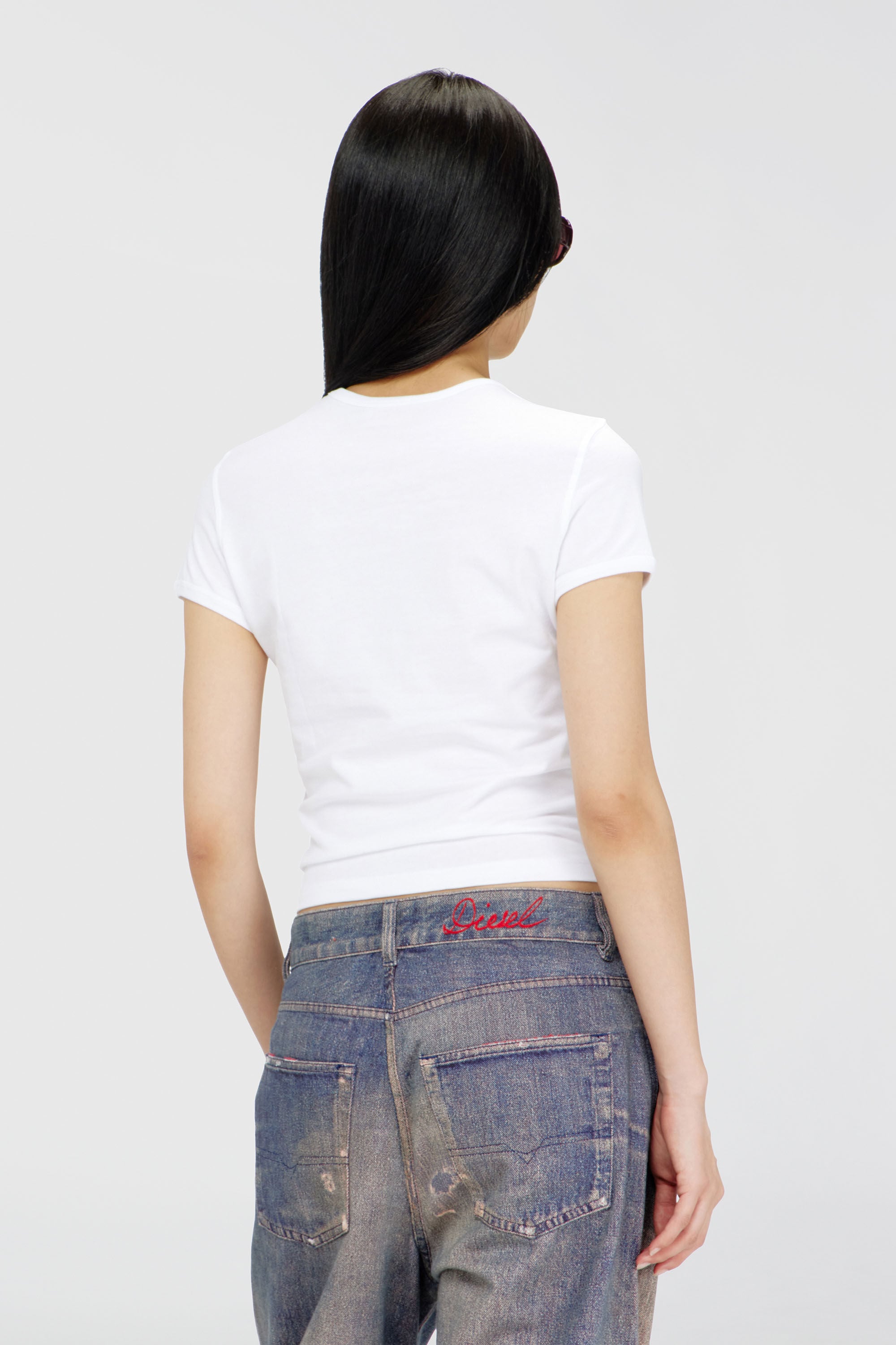 Diesel - T-UNCUTIE-LONG-OD-Q1, Woman's Slim fit T-shirt with cut-out Oval D in White - 4