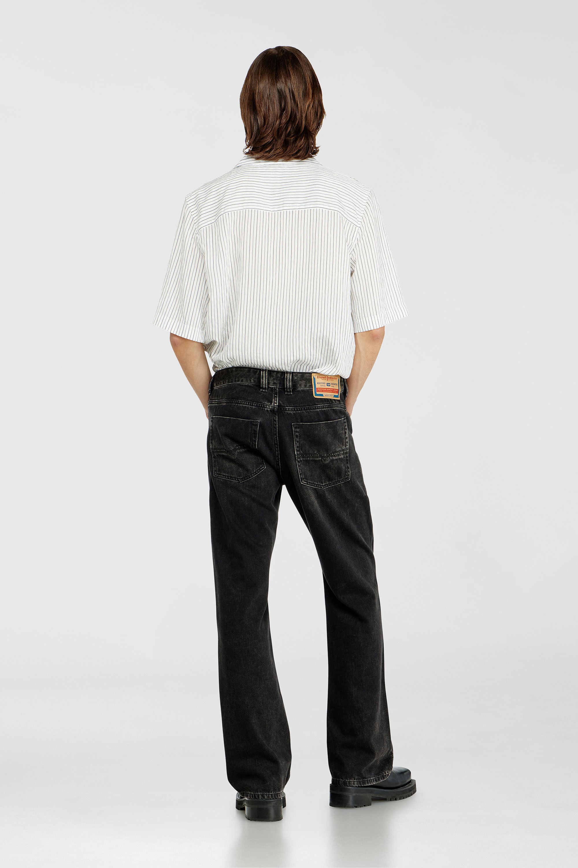 Diesel - Relaxed Jeans 1980 D-Eeper 09J96 Hombre, Negro/Gris oscuro - 3