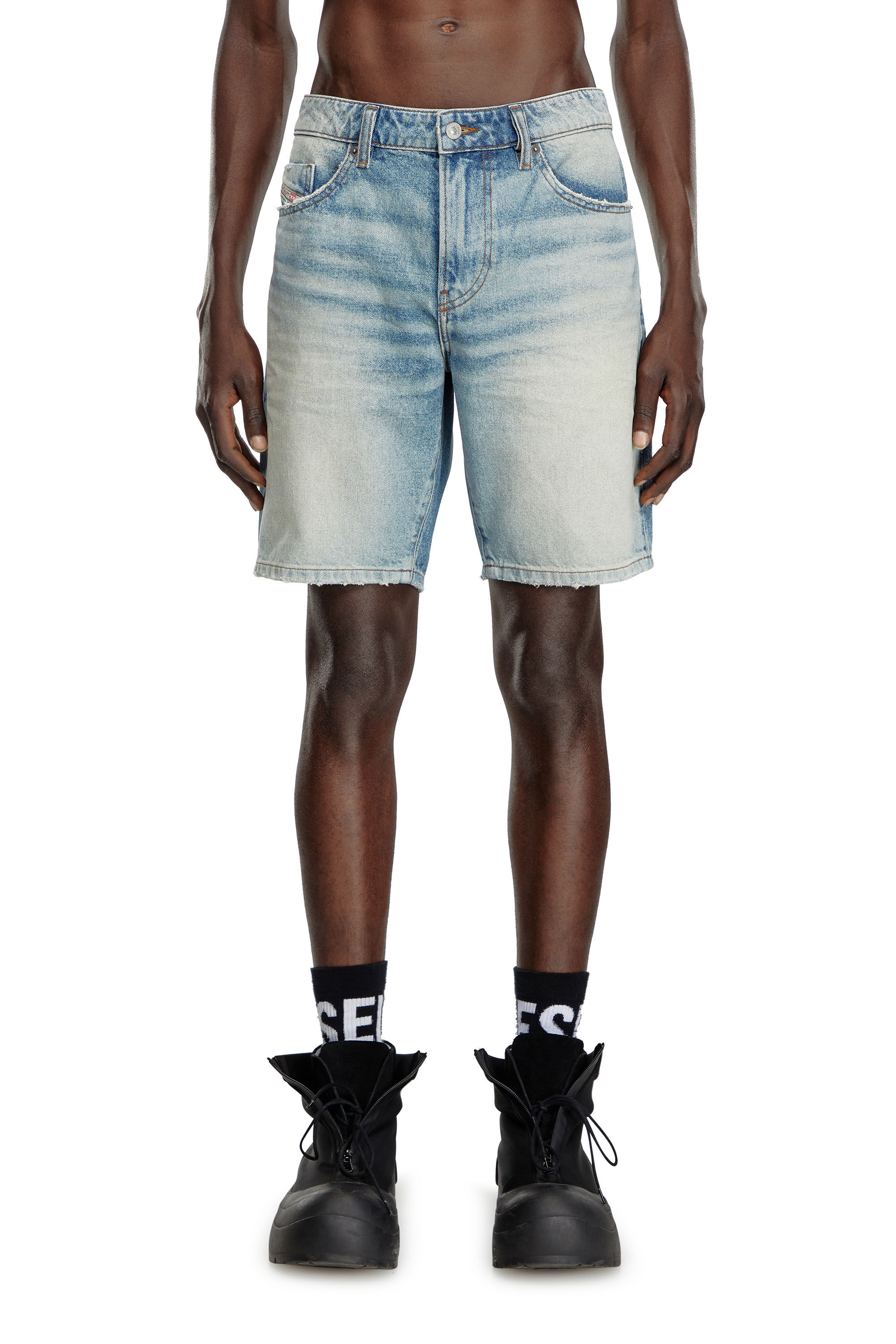 Diesel - D-FIN, Short slim en denim Homme in Bleu - 3