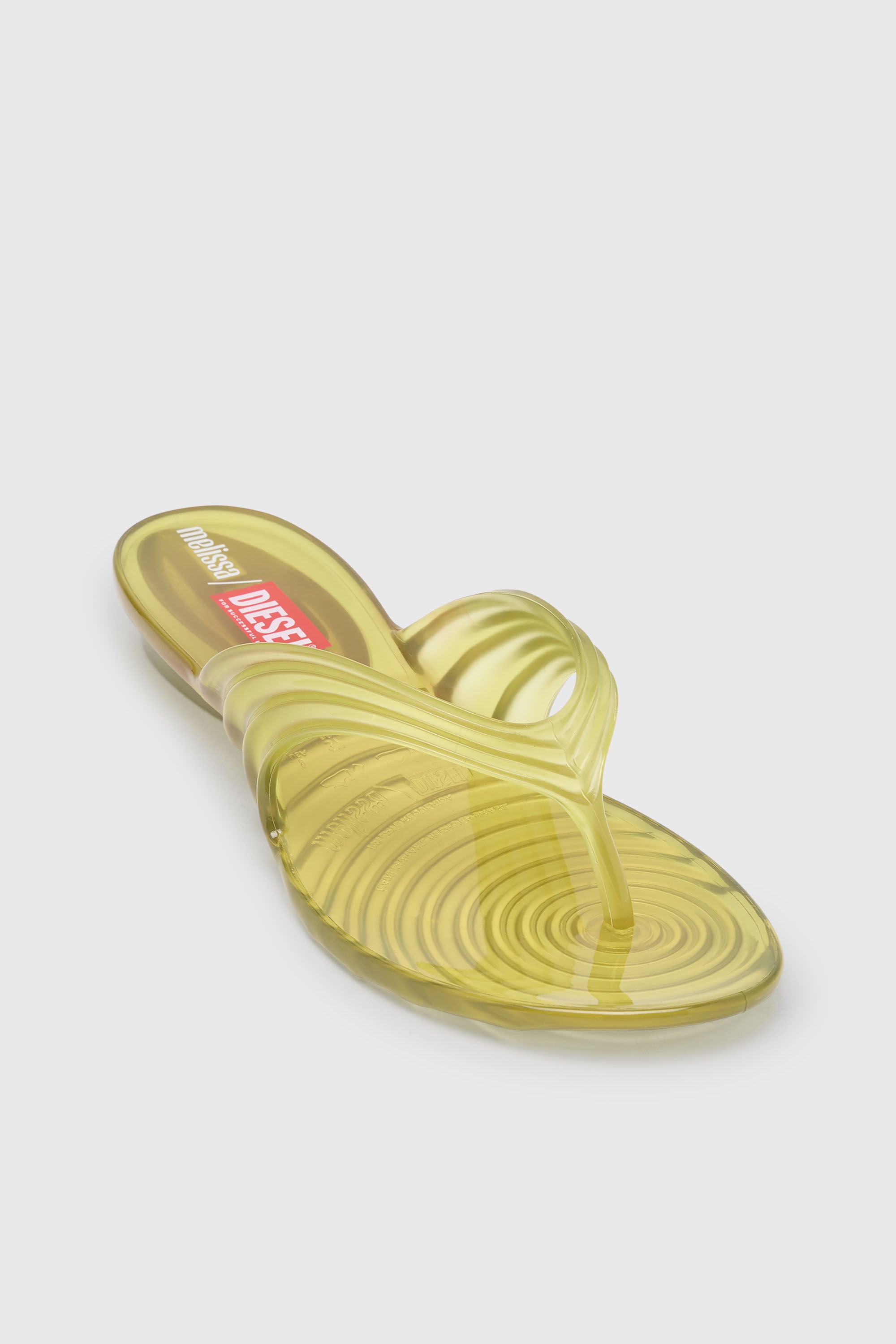 Diesel - MELISSA QUANTUM THONG, Tong sculpturale en Melflex&reg; Femme in Jaune - 6