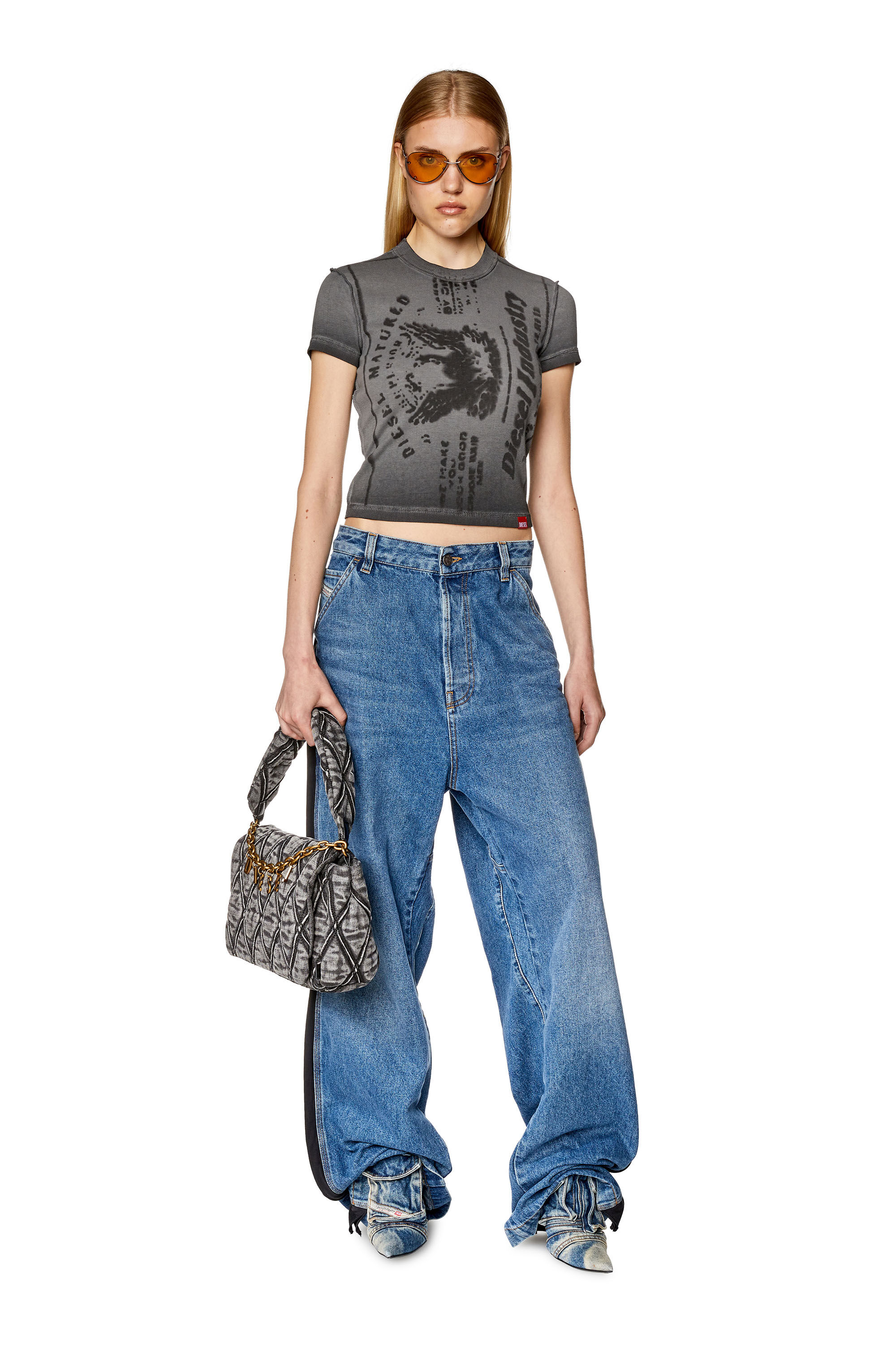 Diesel - T-SKINZY-L1, T-shirt avec imprimé intérieur Diesel Industry Femme in Gris - 1