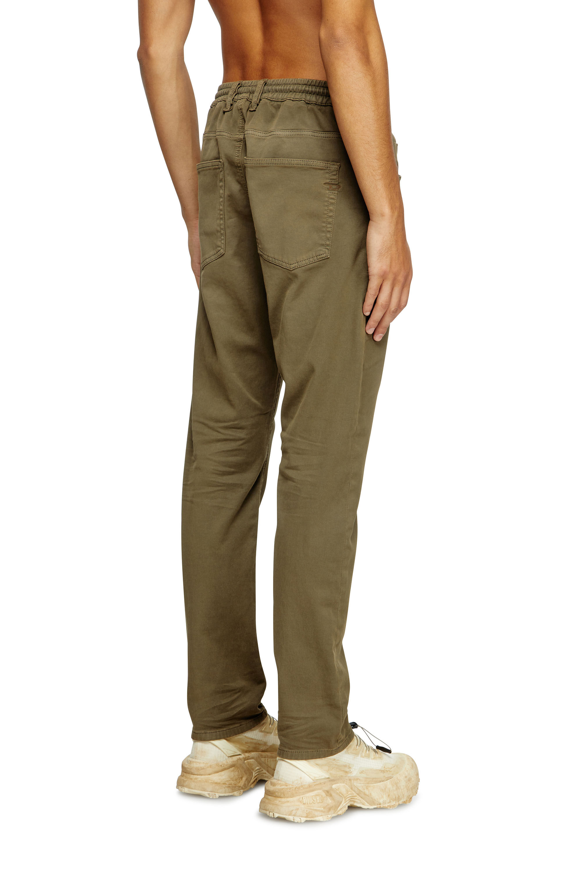 新品未使用　DIESEL KROOLEY JOGG W28 L32 オリーブ Men's Regular Jeans | Green | Diesel 2032 D-Krooley Joggjeans®