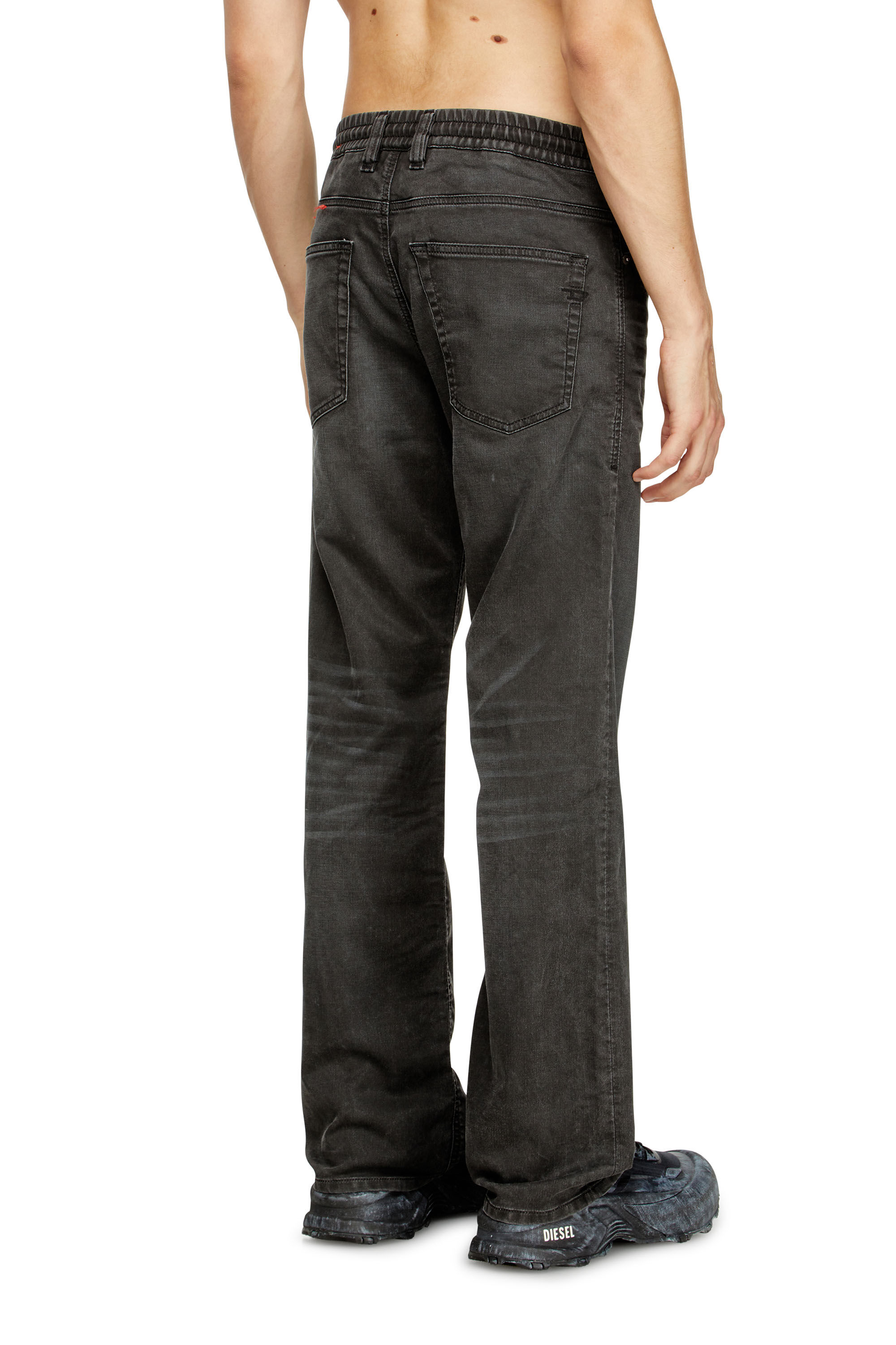y　diesel d-rise D-RISE Man: Oversized Regular Black/Dark grey Jeans | Diesel