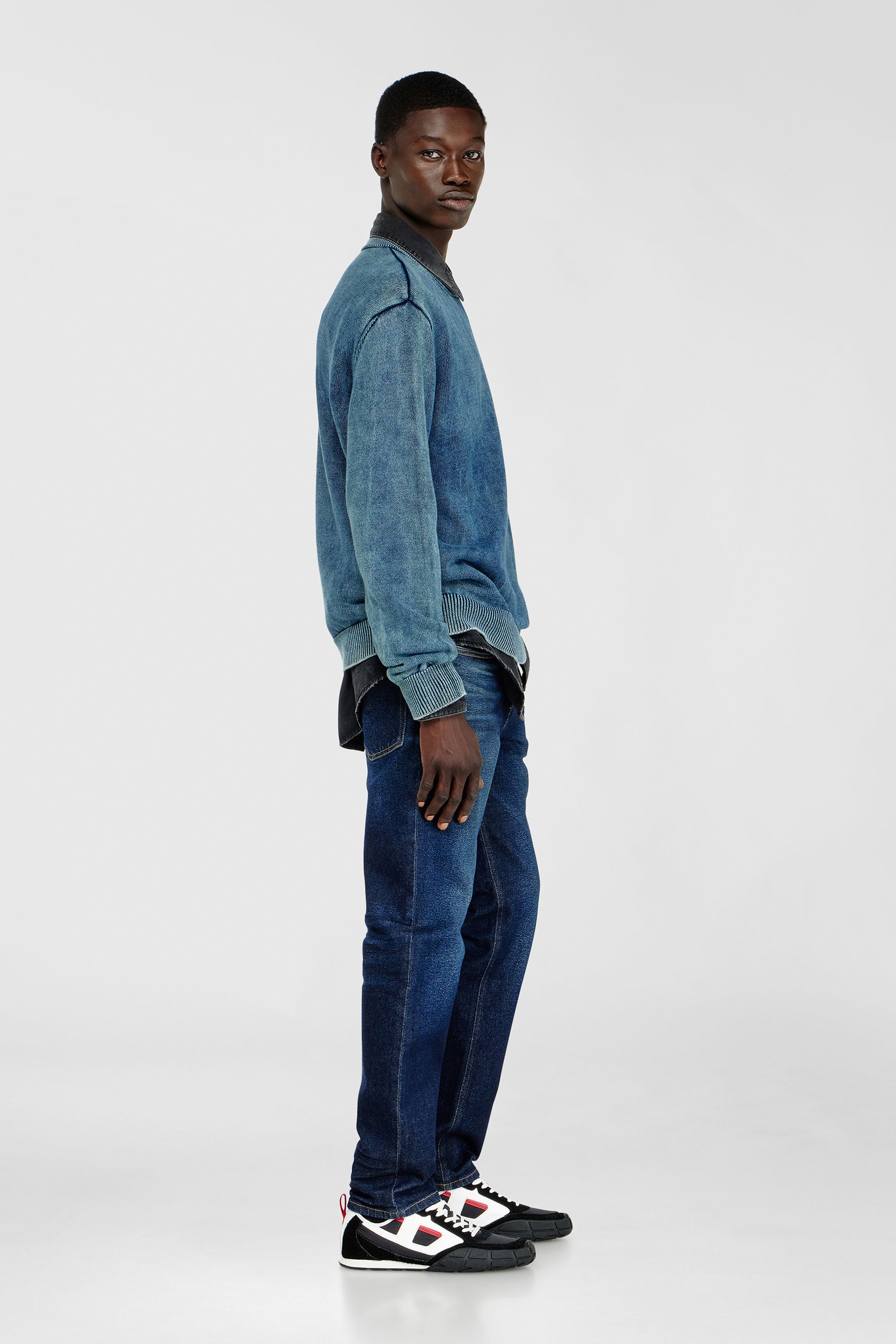 Diesel - Regular Jeans 2023 D-Finitive 0KBBV Homme, Bleu Fonc&eacute; - Image 2