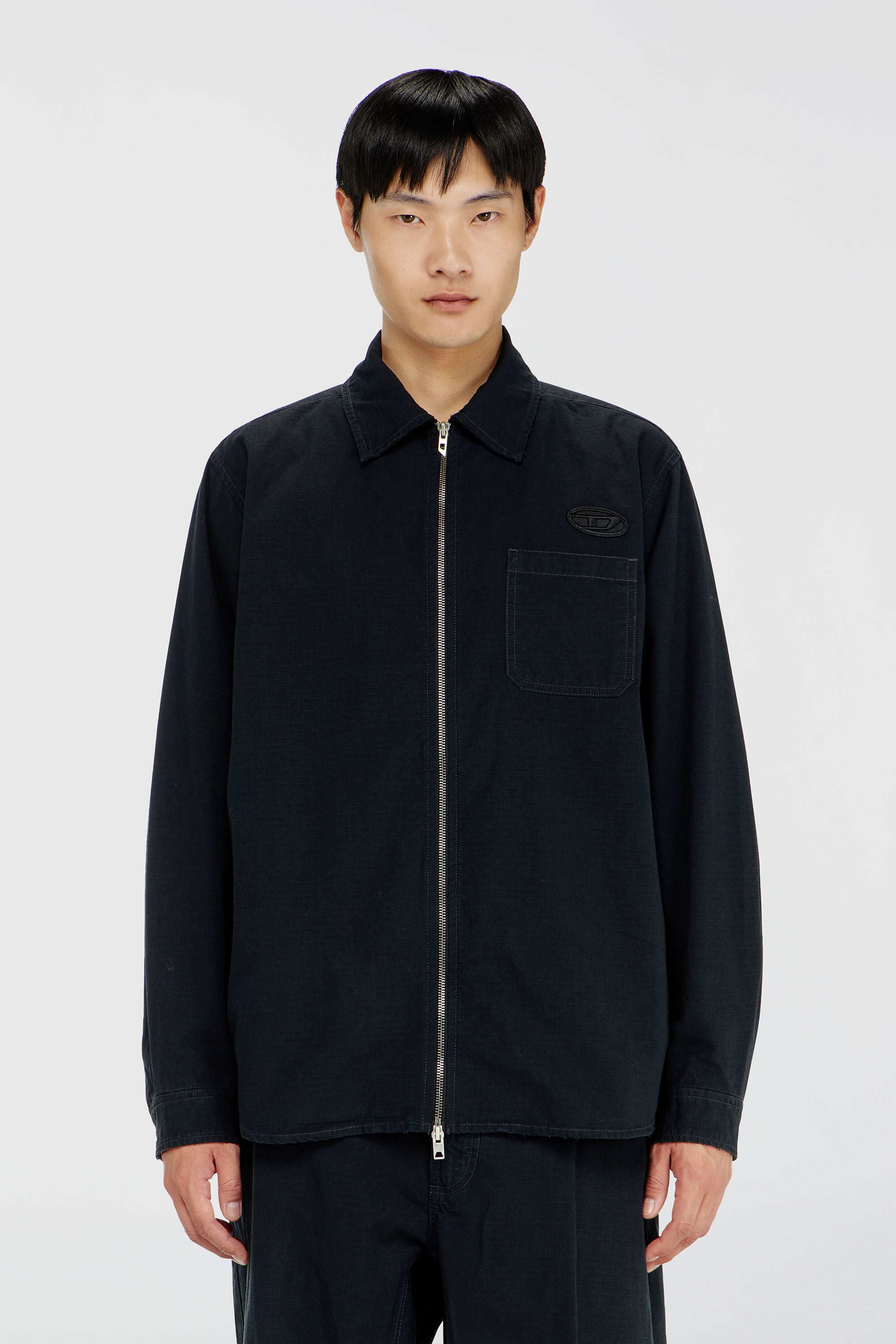 Diesel - S-ALIAS-ZIP, Camisa ripstop con cierre de cremallera Hombre in Negro - 3