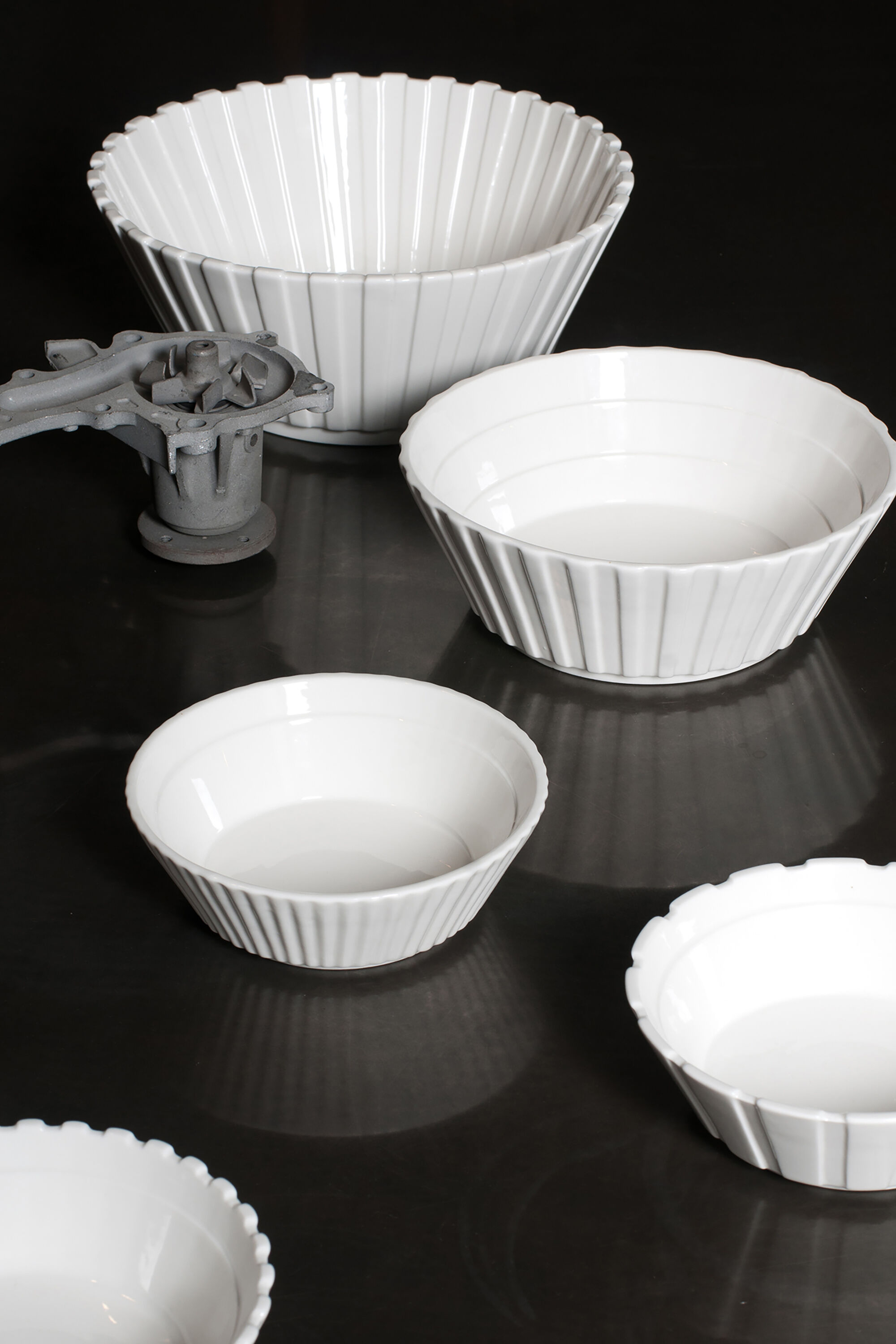 Diesel - 10981 MACHINE COLLEC, Unisex's Porcelain salad bowl, ø cm 22 / 8.7" in White - 4