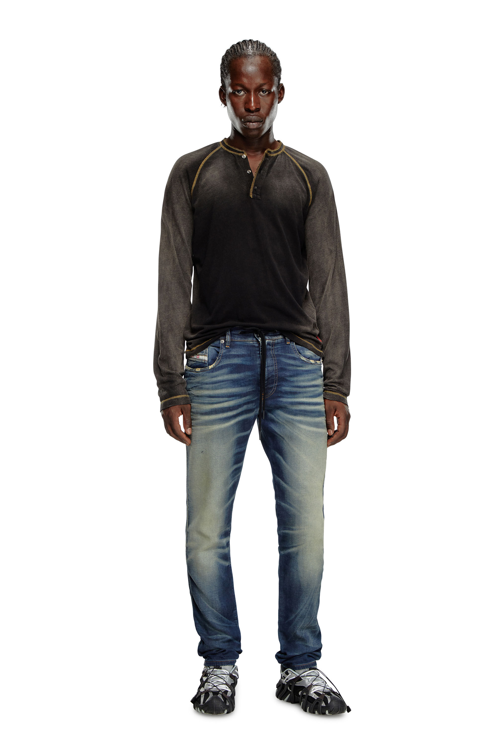 Diesel - Slim 2060 D-Strukt Joggjeans® 068MH Homme, Bleu Foncé - Image 1