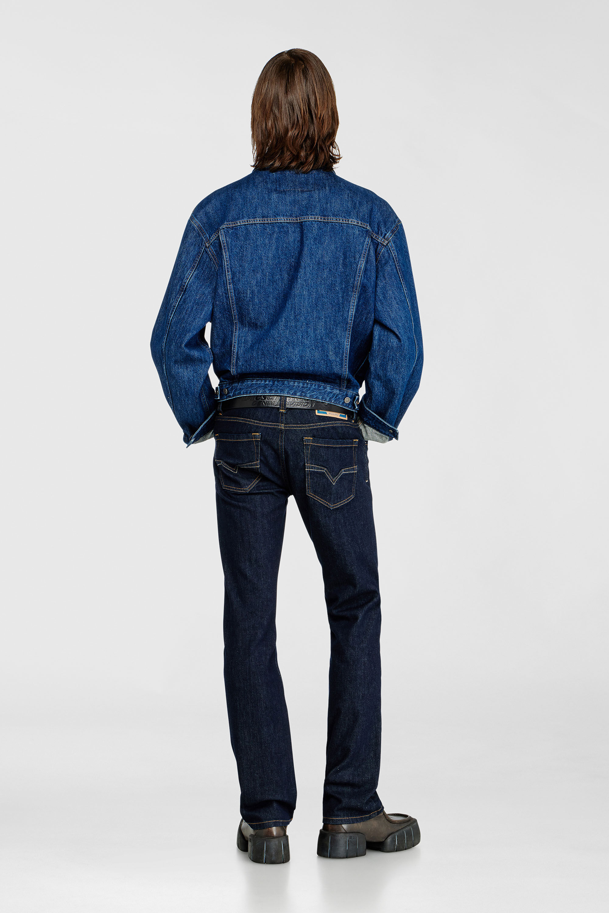 Men's Regular Jeans | Low Waist 1985 LarkeeDark Blue | Diesel US Men's Regular Jeans | Low Waist 1985 LarkeeDark Blue | Diesel US