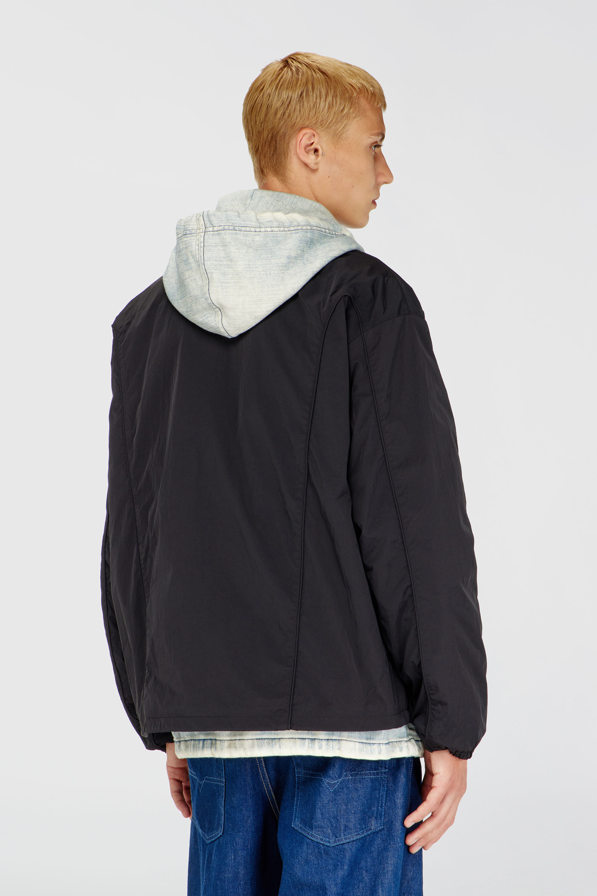 Diesel - J-FIVE-WRD-AKAD, Chaqueta de nailon arrugado con ribetes Hombre in Negro - 5
