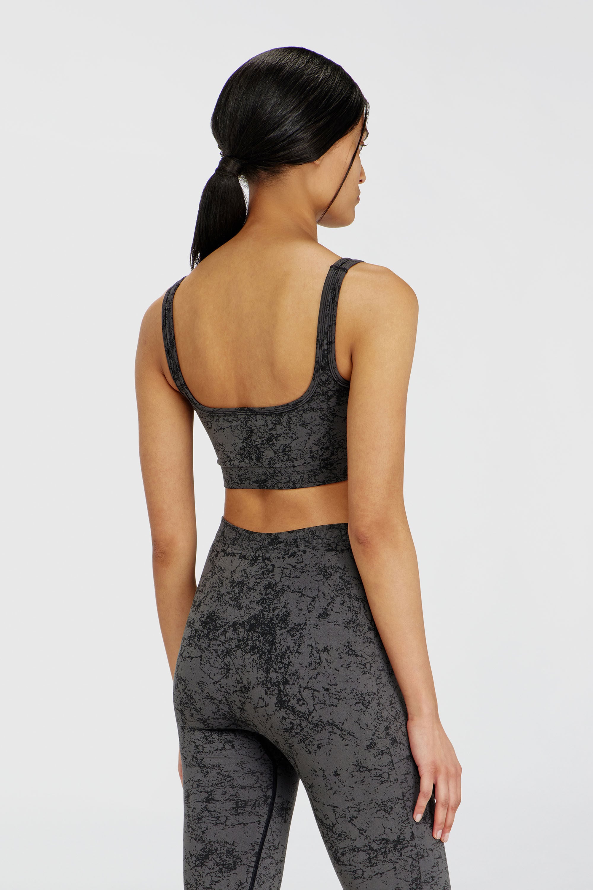Diesel - HELLA-UTLT, Top deportivo con estampado utility Mujer in Gris - 3