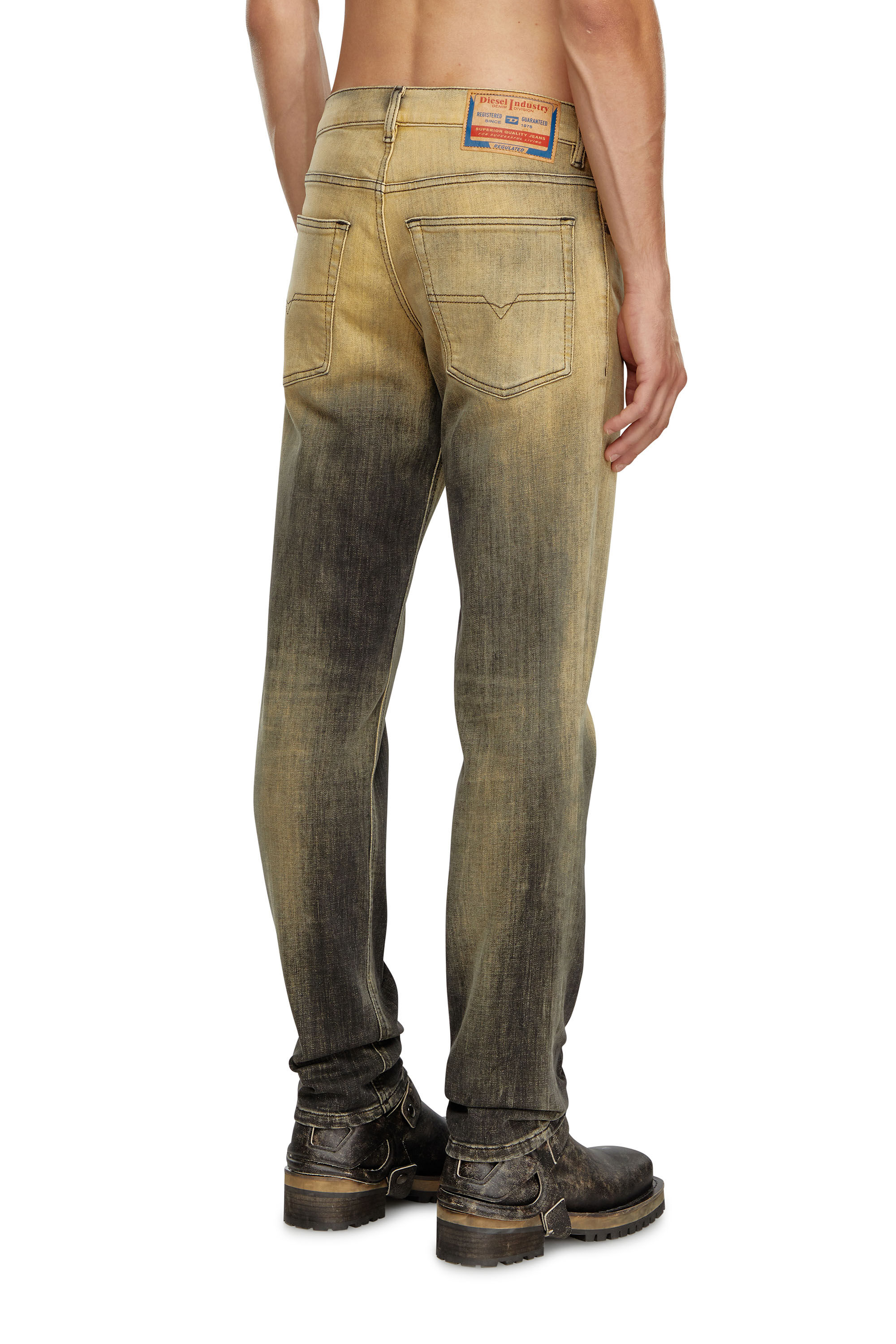 Diesel - Male's Regular Jeans 2023 D-Finitive 09J85, Black/Yellow - 4