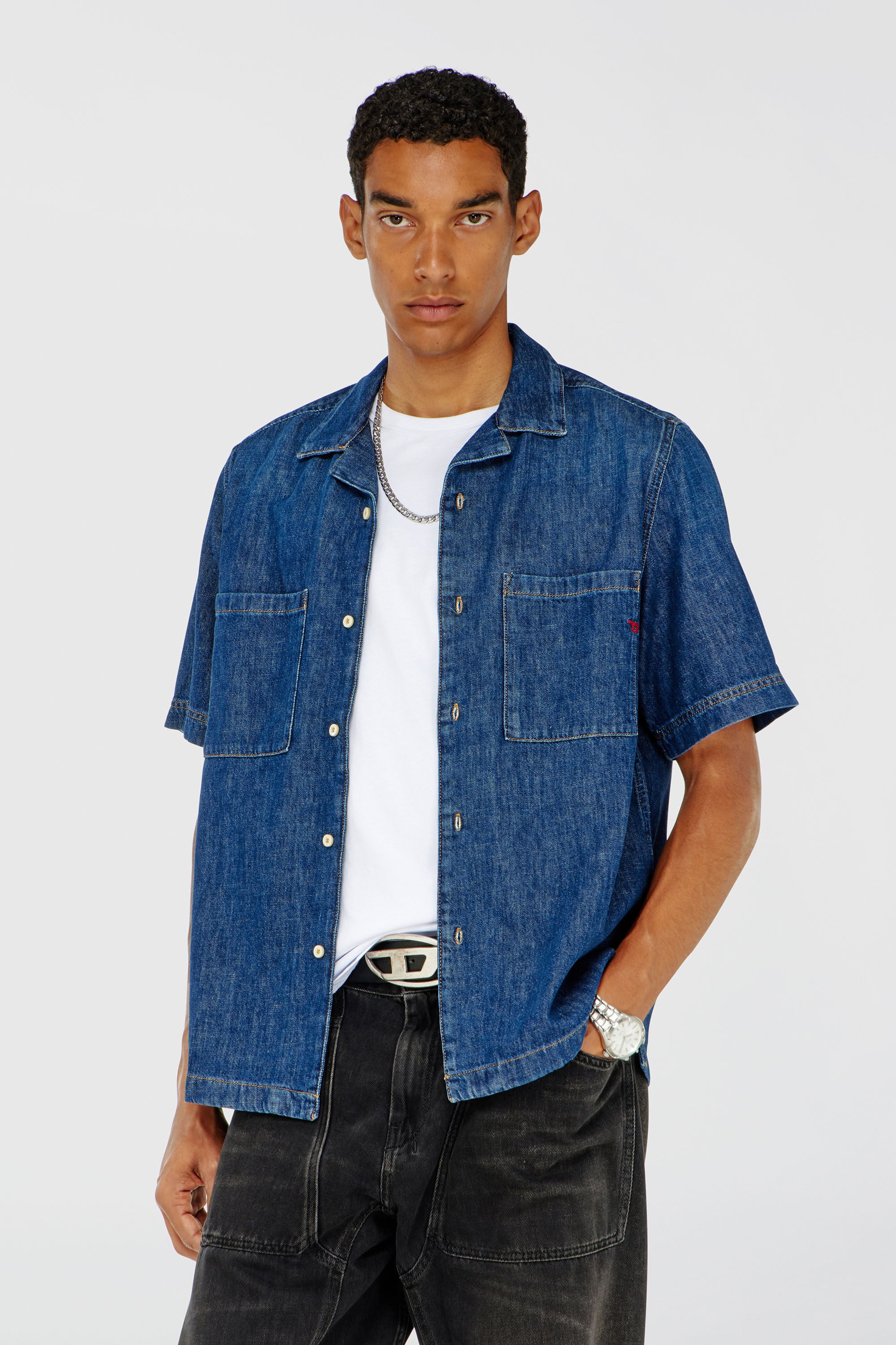 Diesel - D-PAROSHORT, Camisa de bolos en denim Hombre in Azul marino - 3