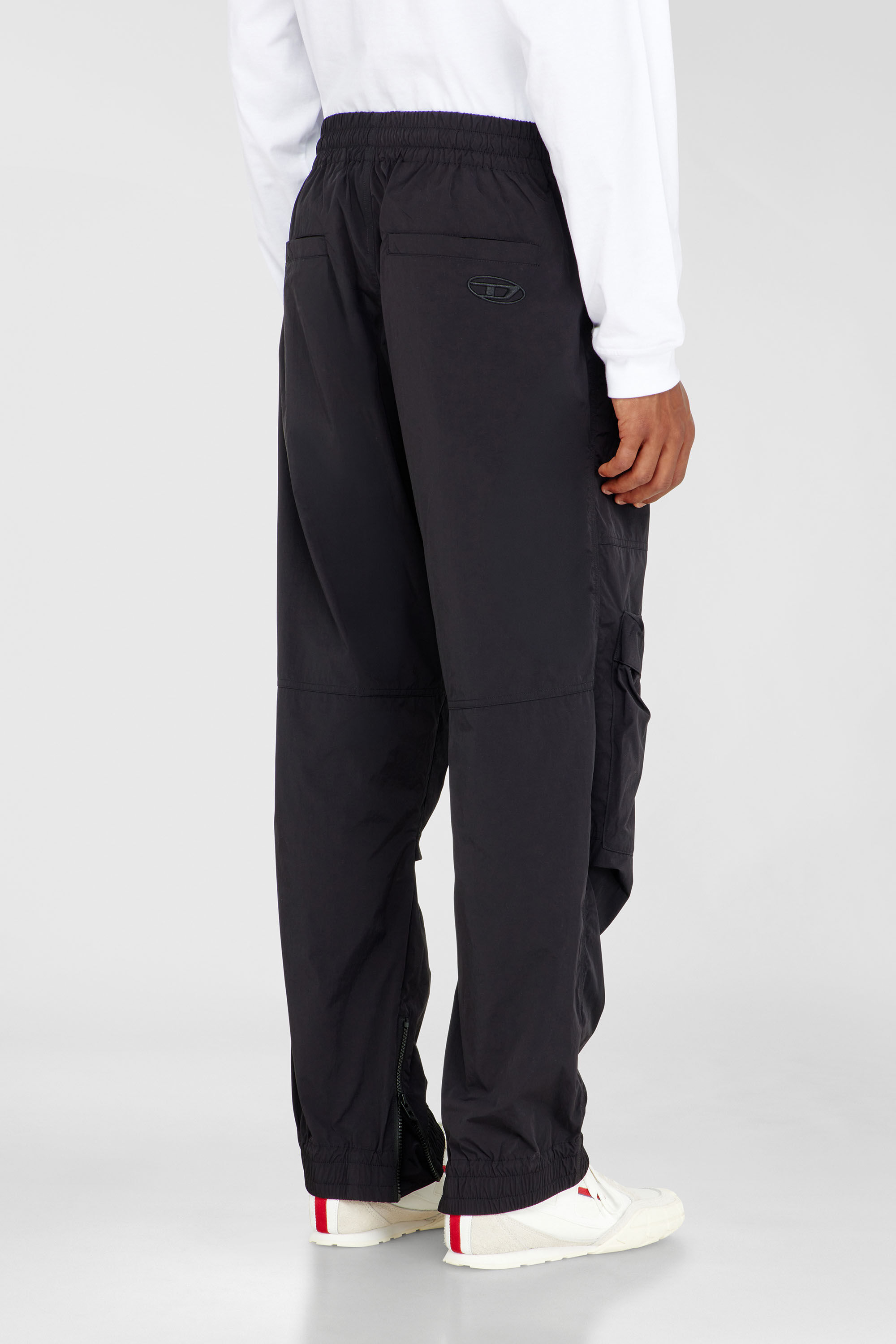 Men's Nylon pants with cargo pockets | Black | Diesel US